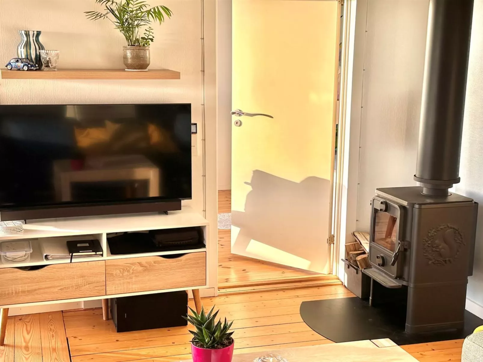 "Axeln" - 300m to the fjord-Binnen