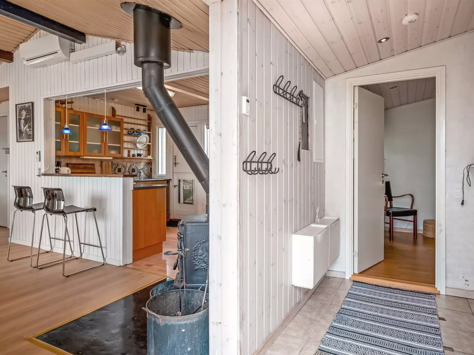 "Eilke" - 50m from the sea-Binnen