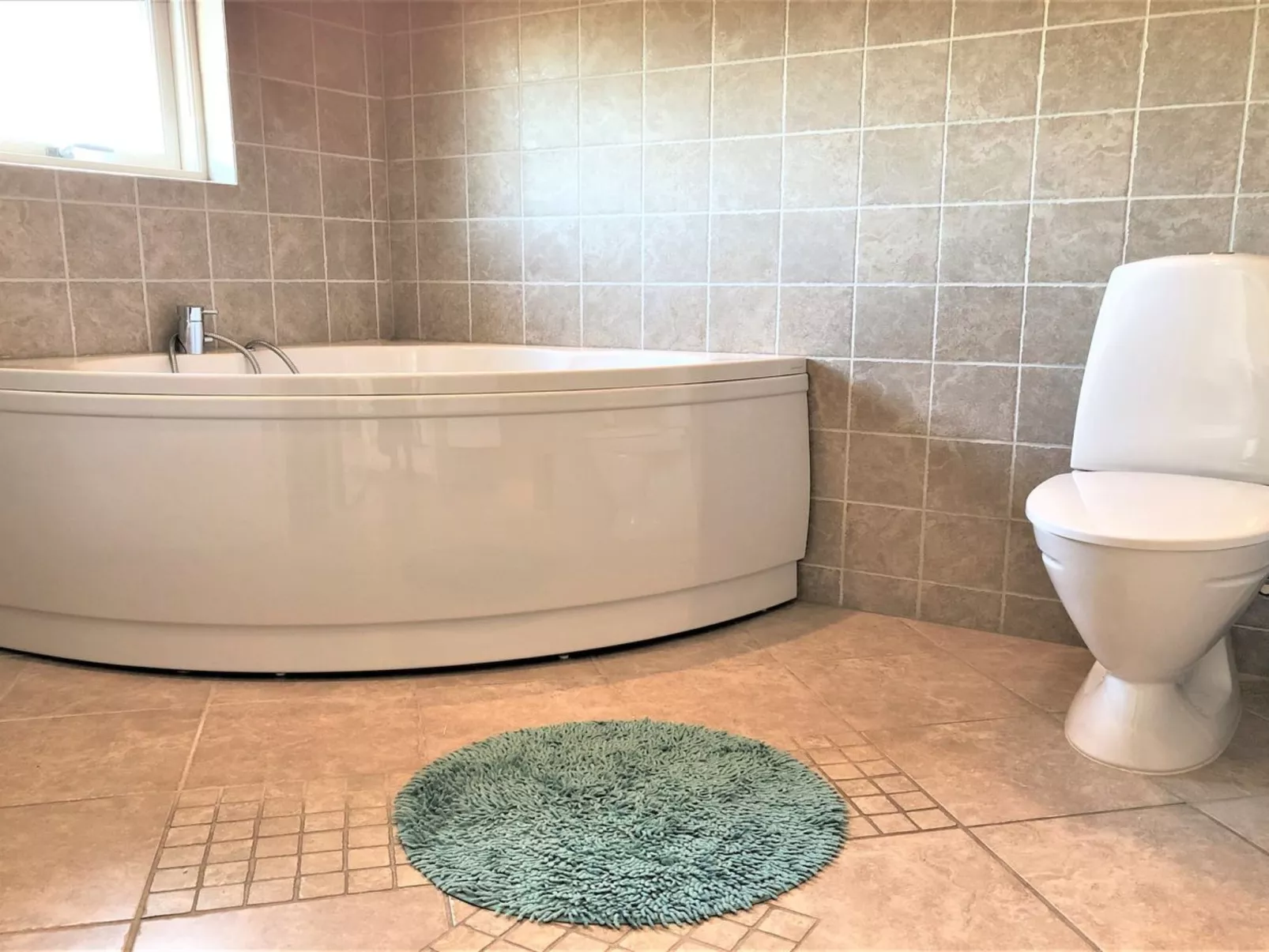 "Bara" - 600m from the sea-Binnen