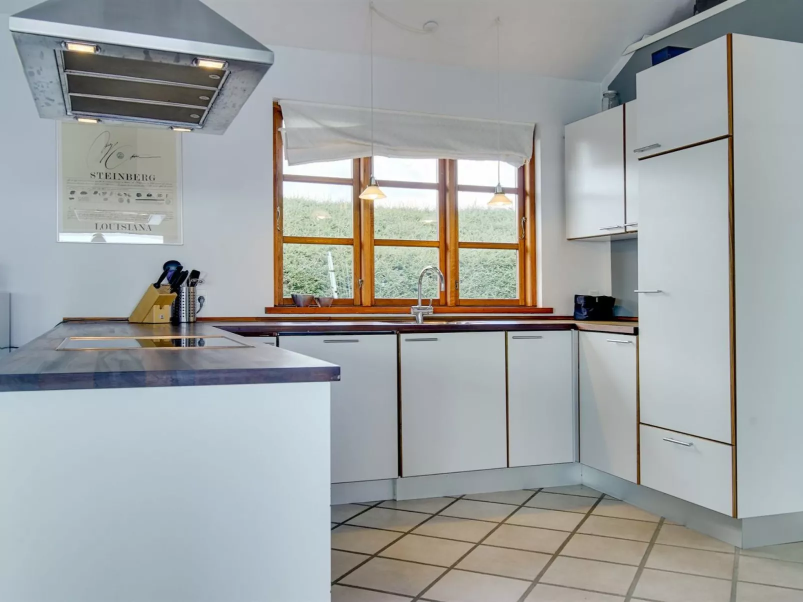 "Botmar" - 10m from the sea-Binnen