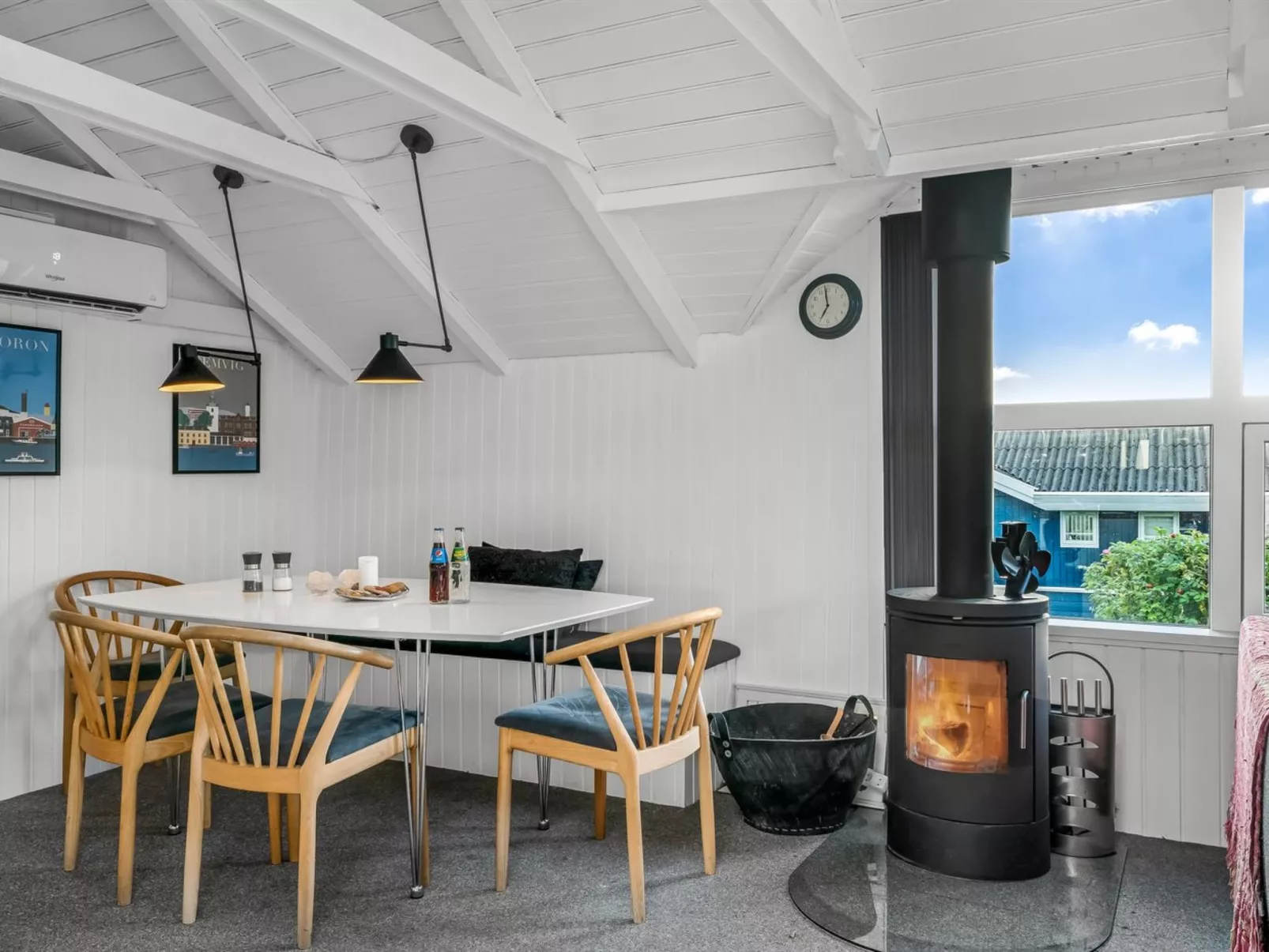 "Aksinja" - 250m to the fjord-Binnen