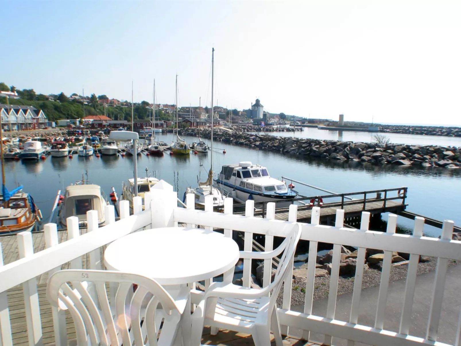 "Frigg" - 10m from the sea-Buiten