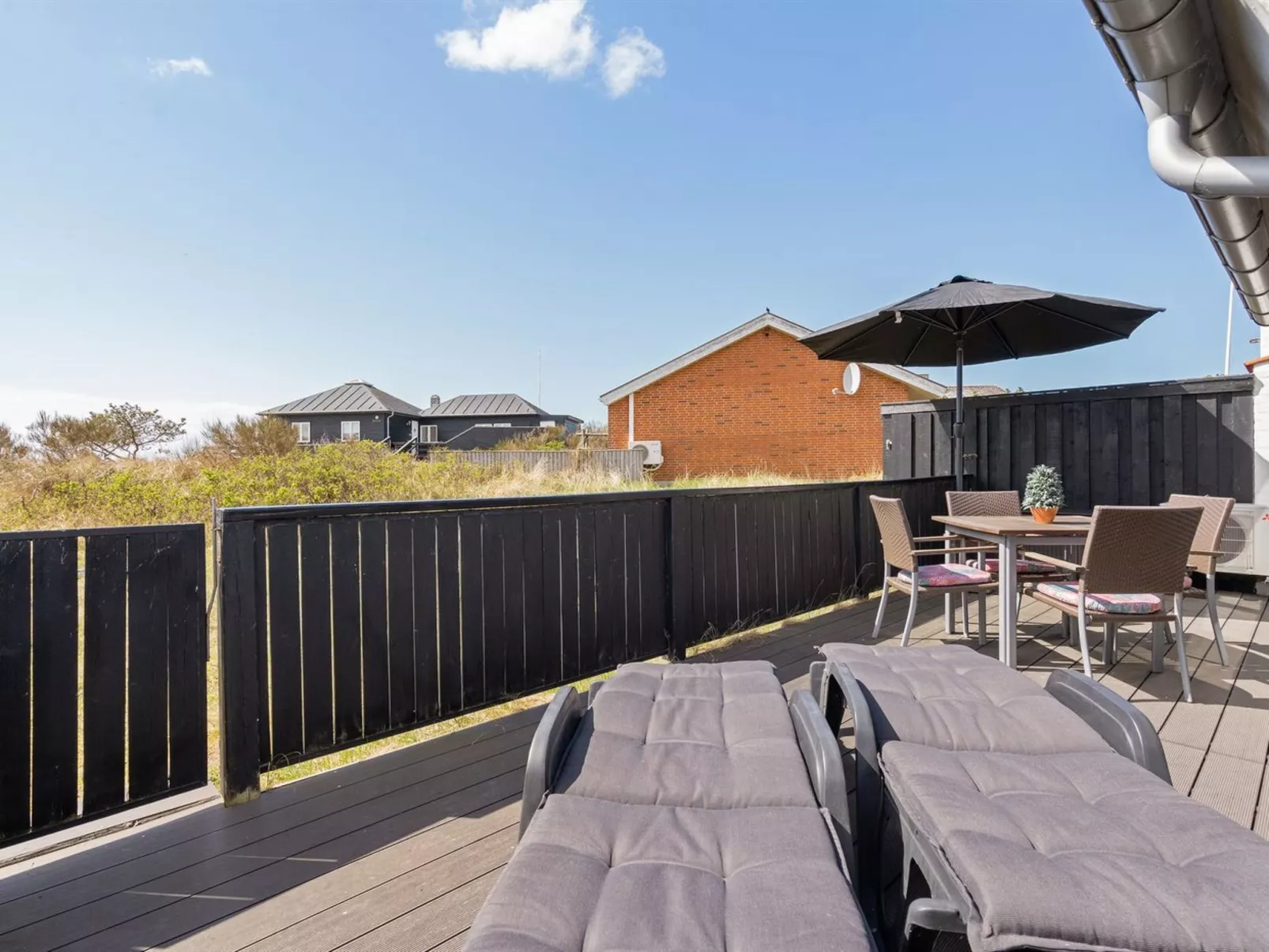 "Elmine" - 700m from the sea-Buiten