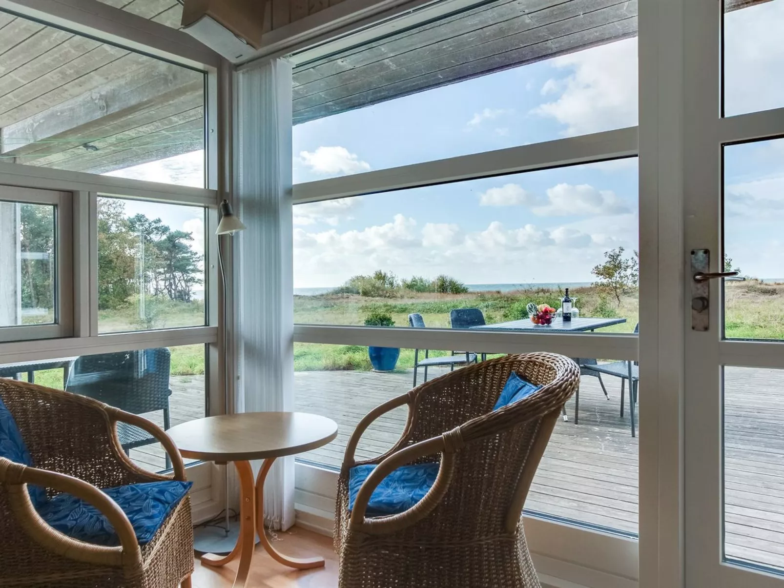 "Kajsa" - 50m from the sea-Binnen