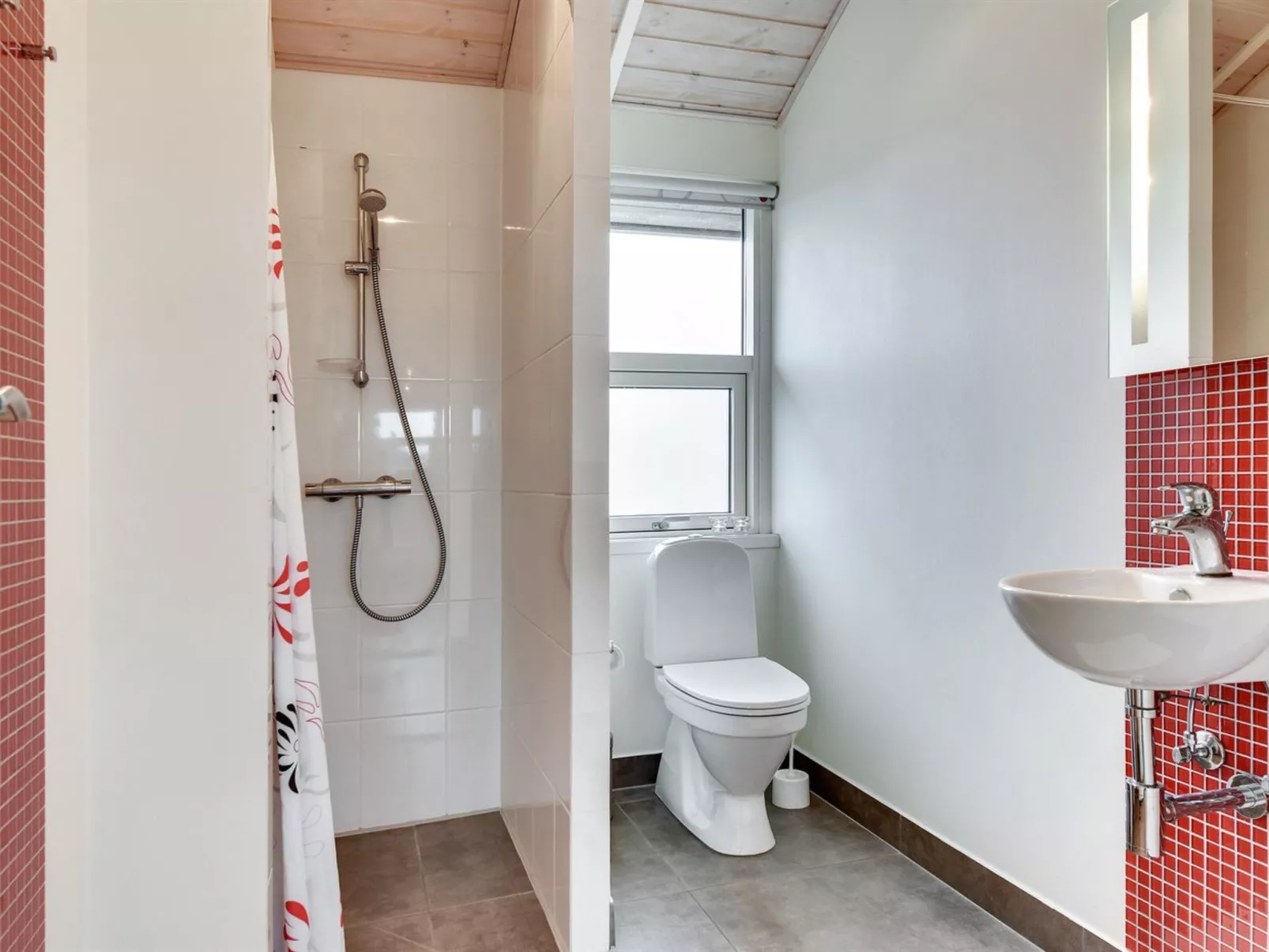 "Rodna" - 452m from the sea-Binnen