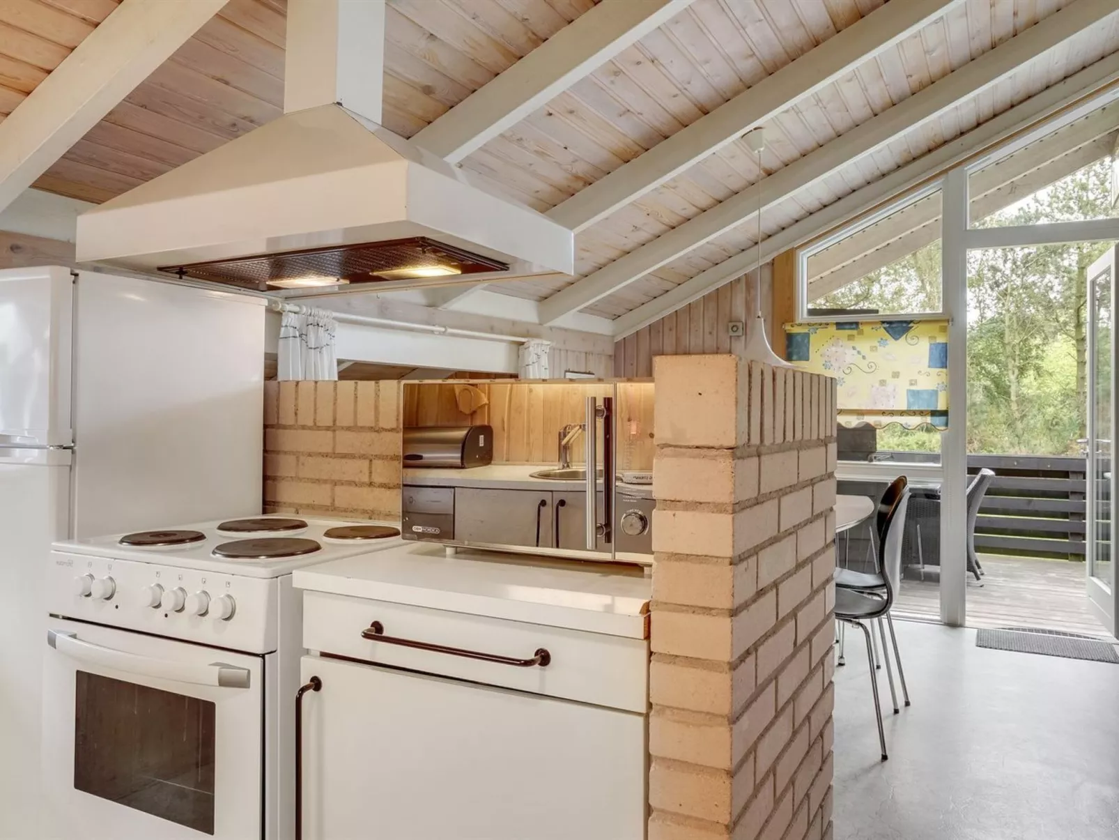 "Alfi" - 150m from the sea-Binnen