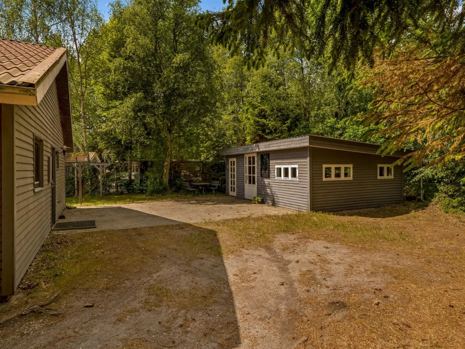 "Anine" - 200m to the fjord-Buiten