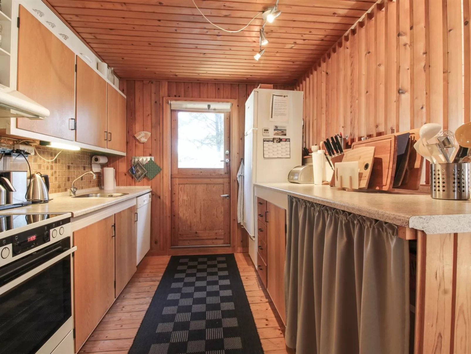 "Lis" - 300m from the sea-Binnen