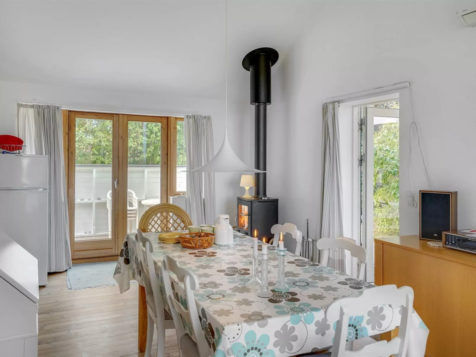 "Carmen" - 25m from the sea-Binnen