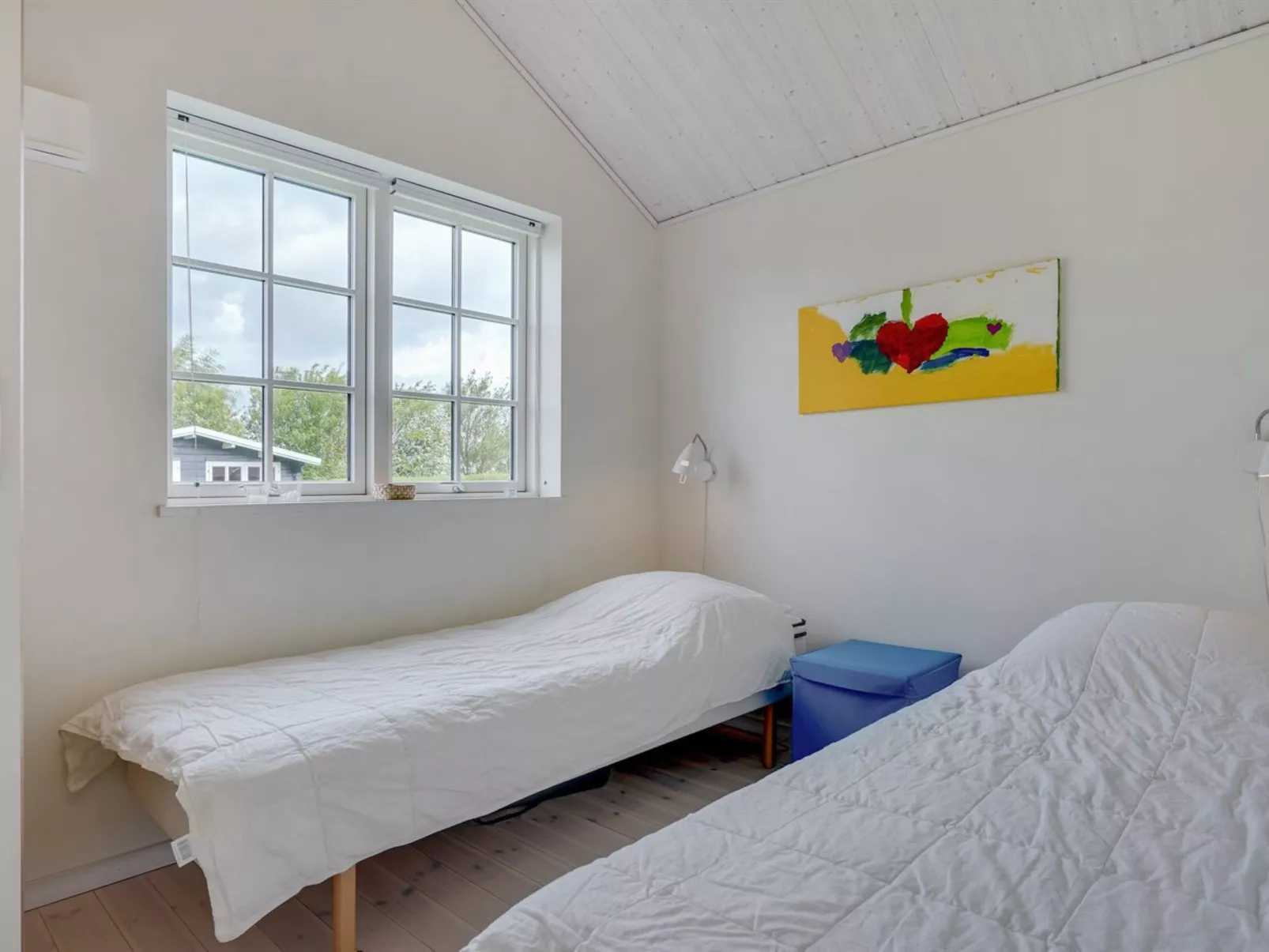 "Hathulf" - 700m from the sea-Binnen