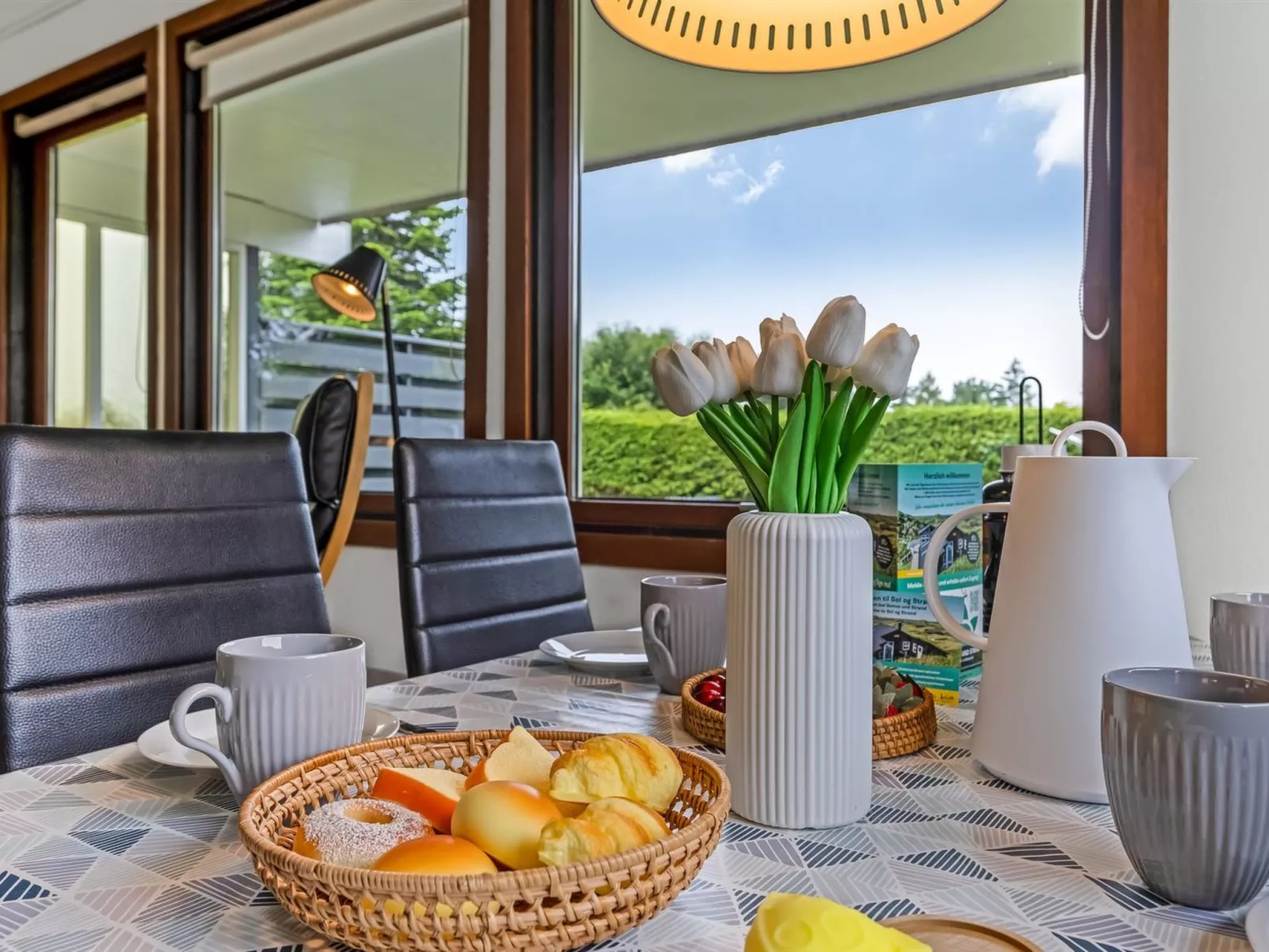 "Davida" - 400m from the sea-Binnen