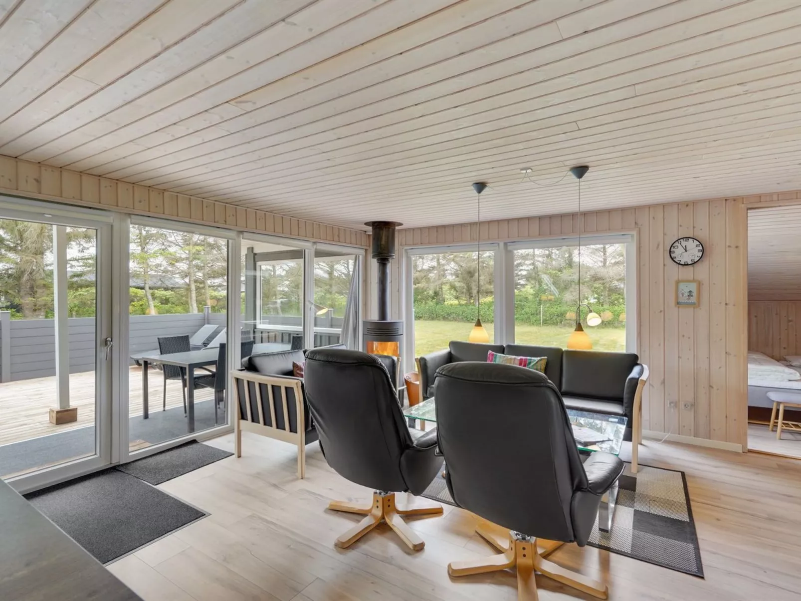 "Sheemen" - 700m to the fjord-Binnen