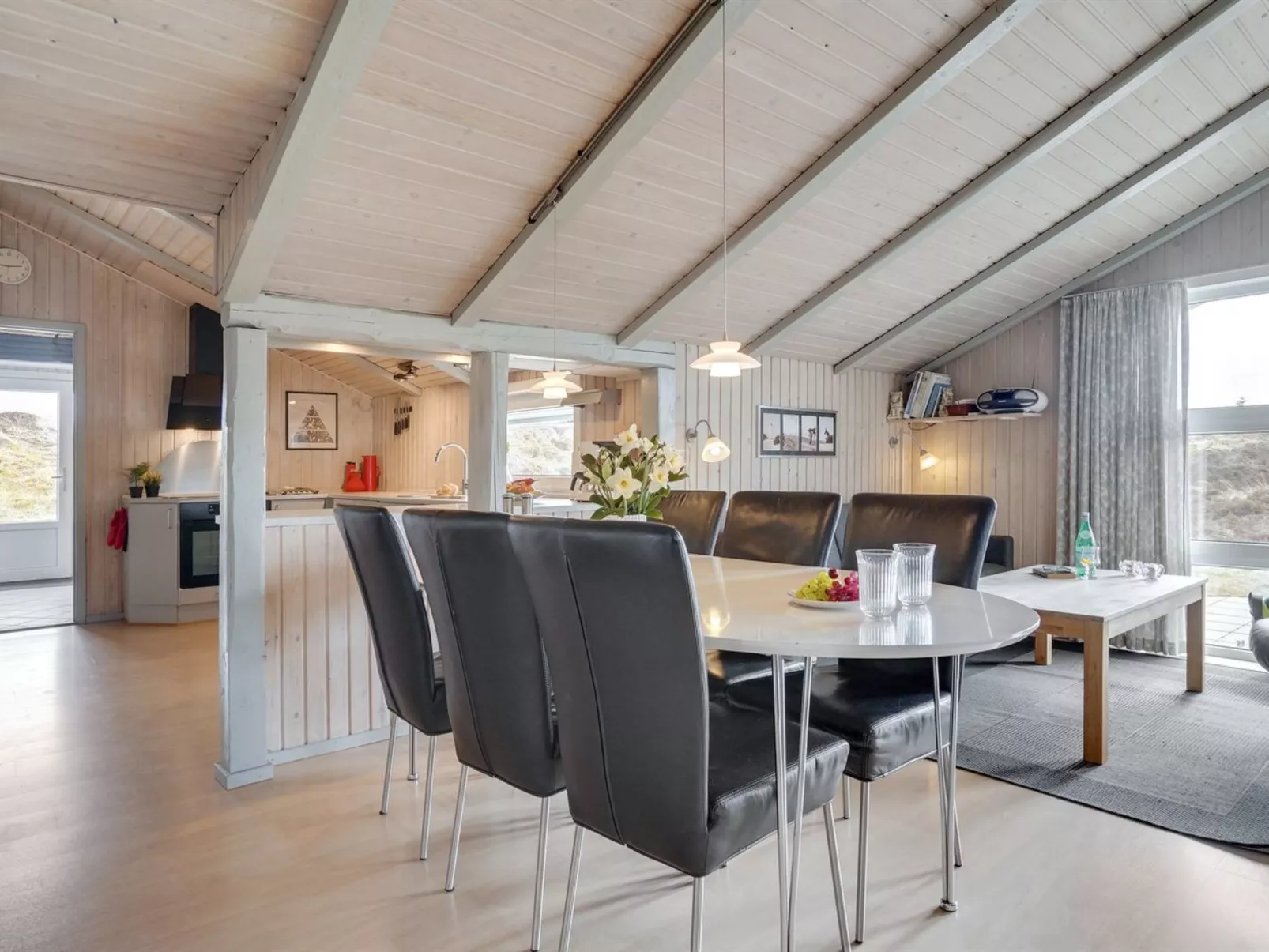 "Tennie" - 300m from the sea-Binnen