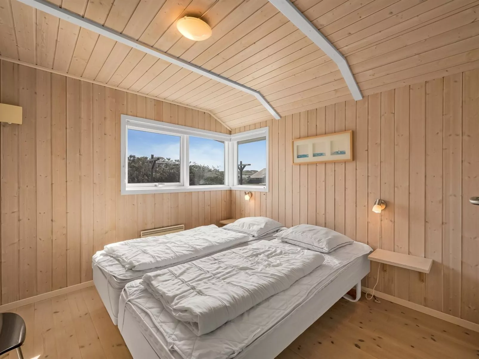 "Thrugot" -  from the sea-Binnen