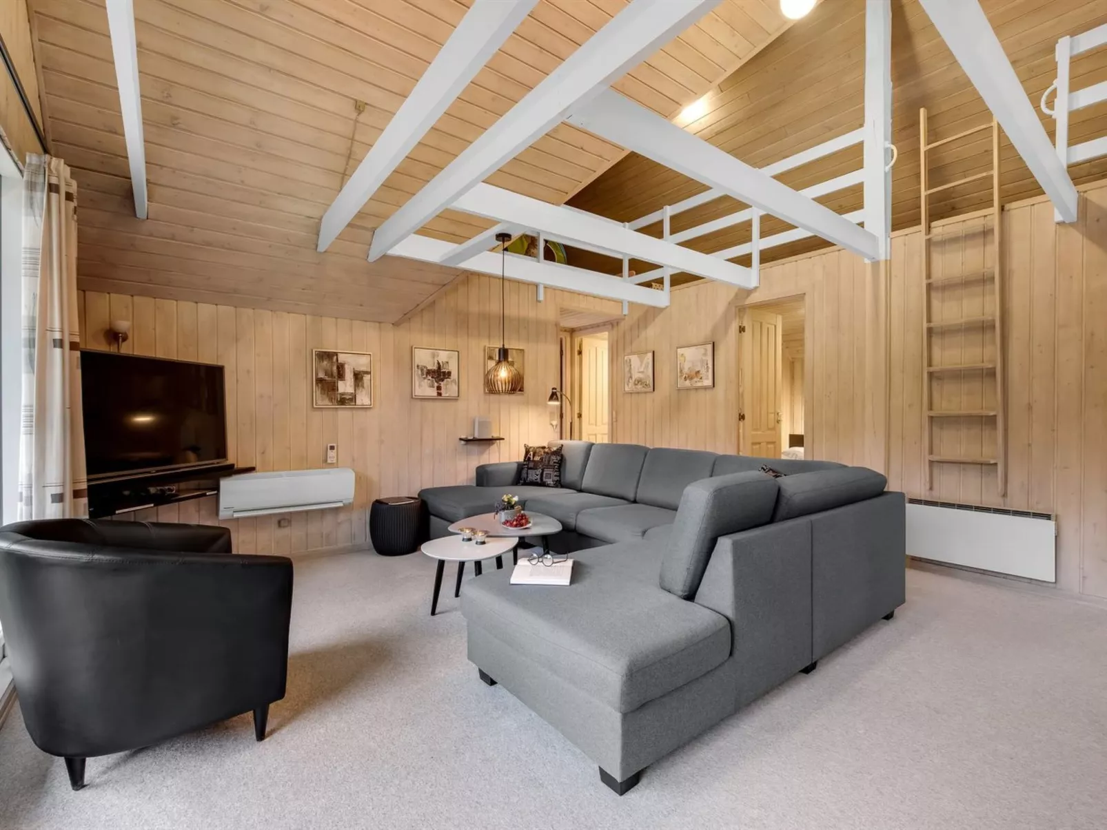 "Patrik" - 1.4km from the sea-Binnen