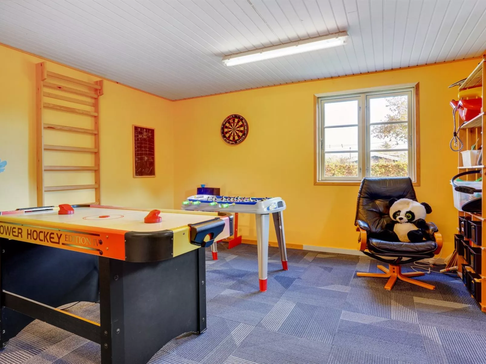 "Swaver" - 300m to the fjord-Binnen