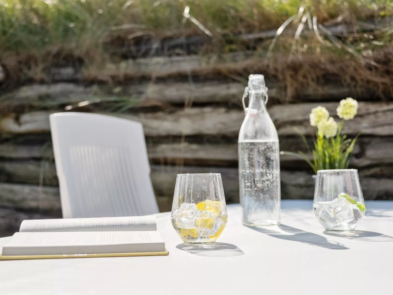 "Jess" -  from the sea-Buiten