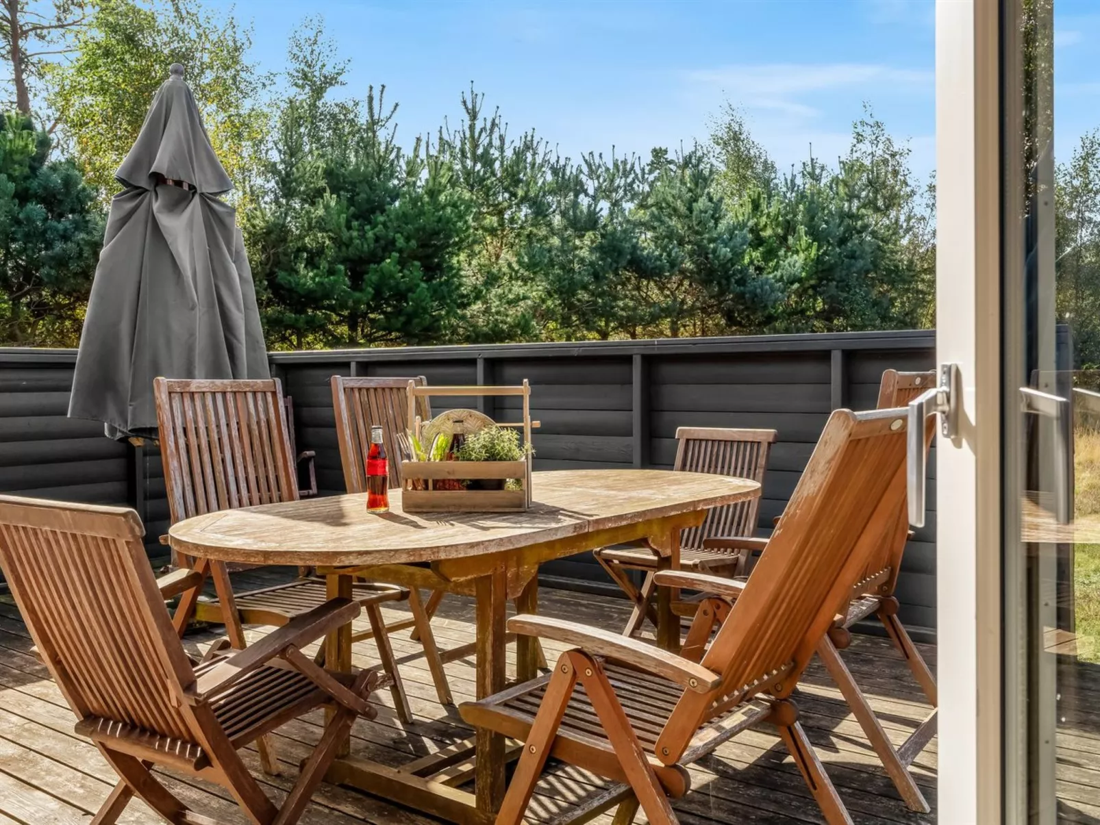 "Jurgis" - 300m from the sea-Buiten