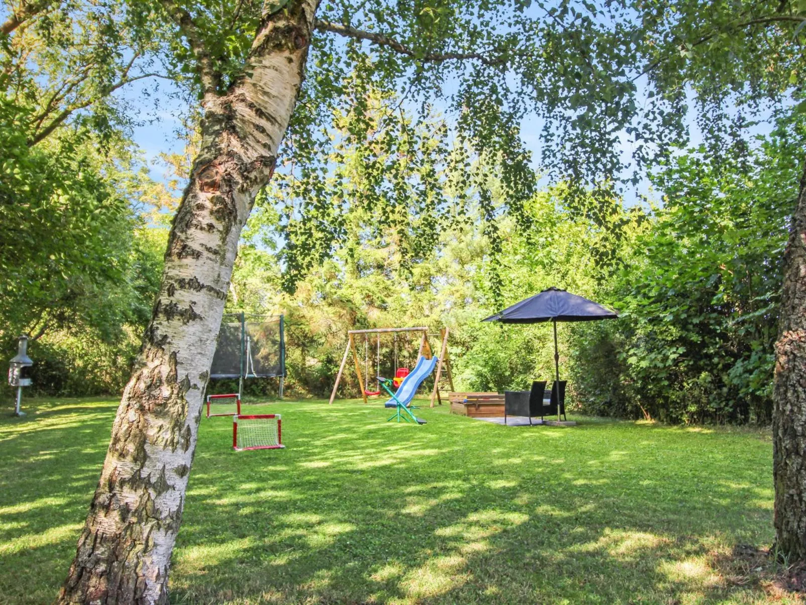 "Rask" - 3km from the sea-Buiten