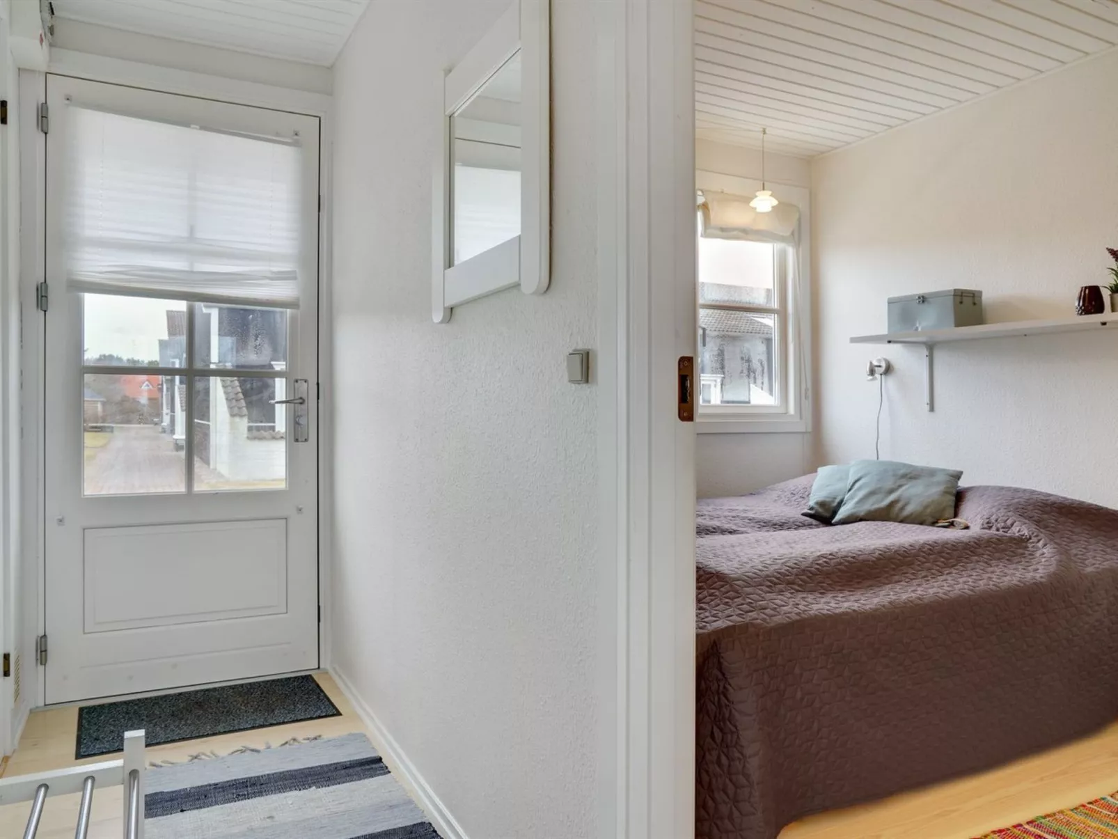 "Tofan" - 100m to the fjord-Binnen