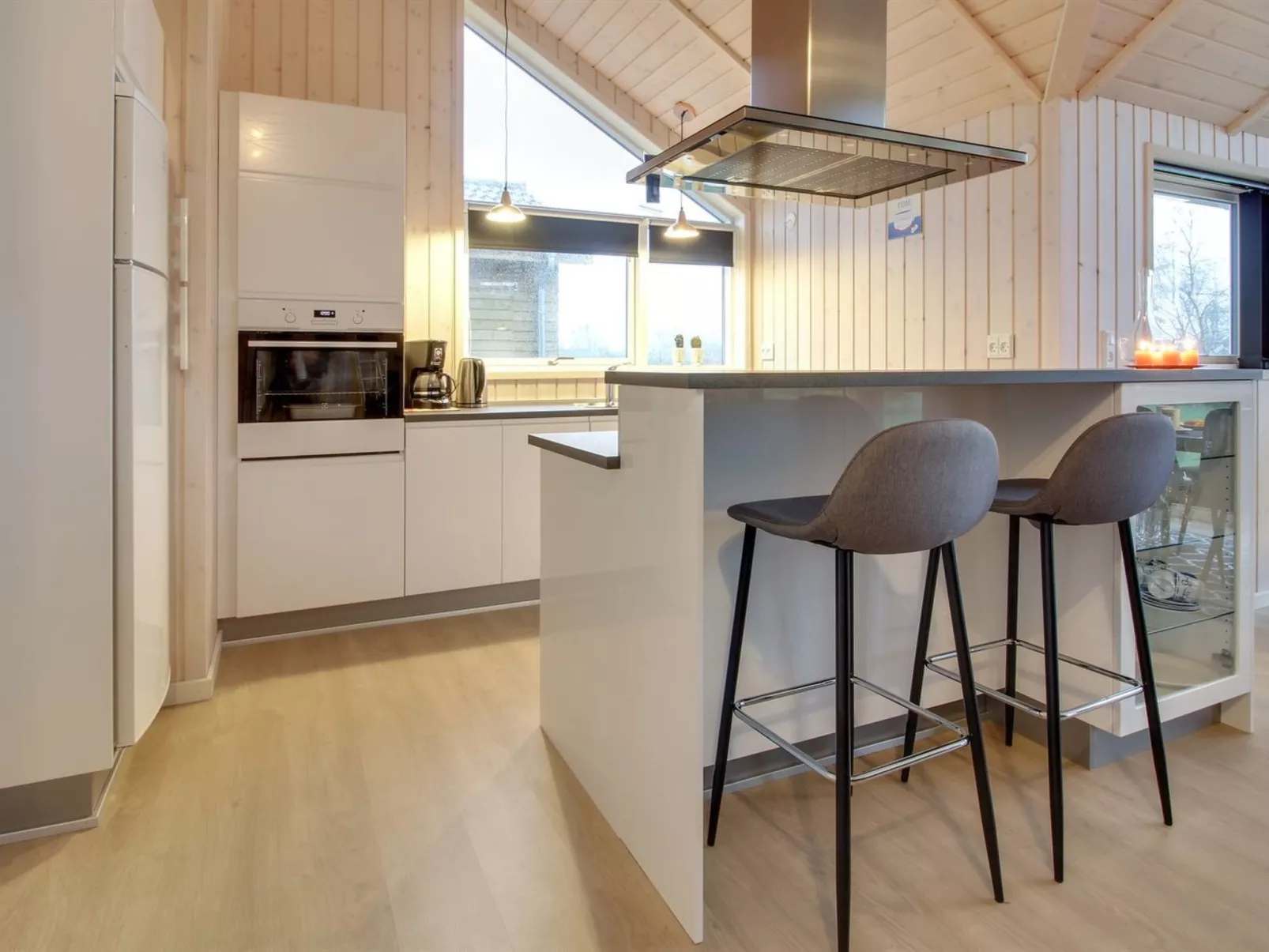 "Gertrude" - 1.1km to the fjord-Binnen