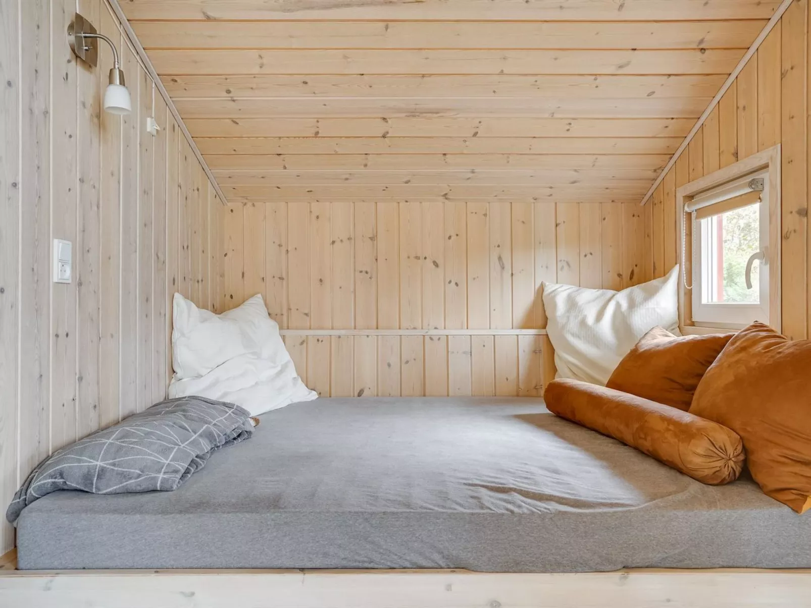 "Elsemarie" - 1.4km to the fjord-Binnen