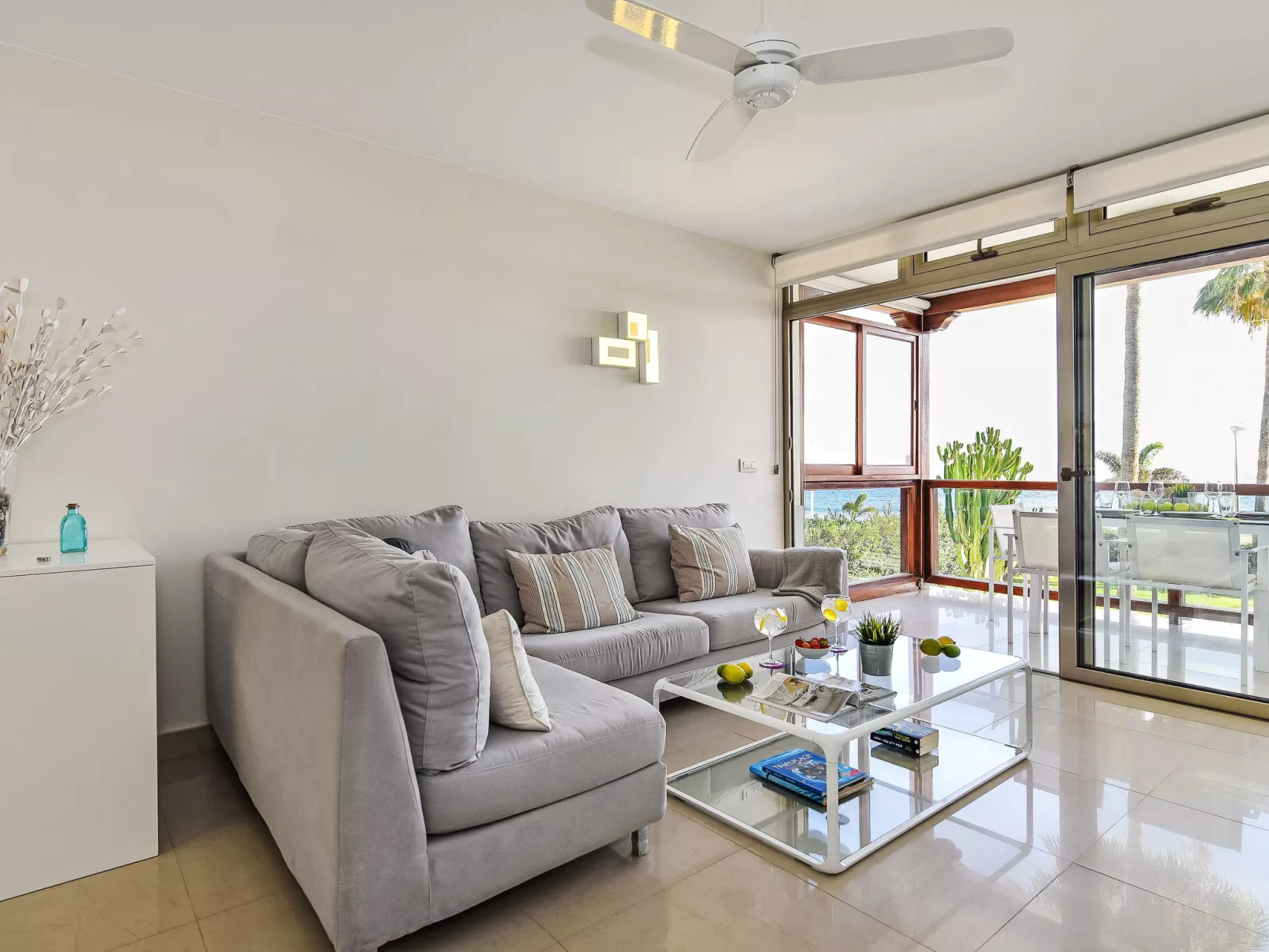 Papagayo San Agustin-Binnen