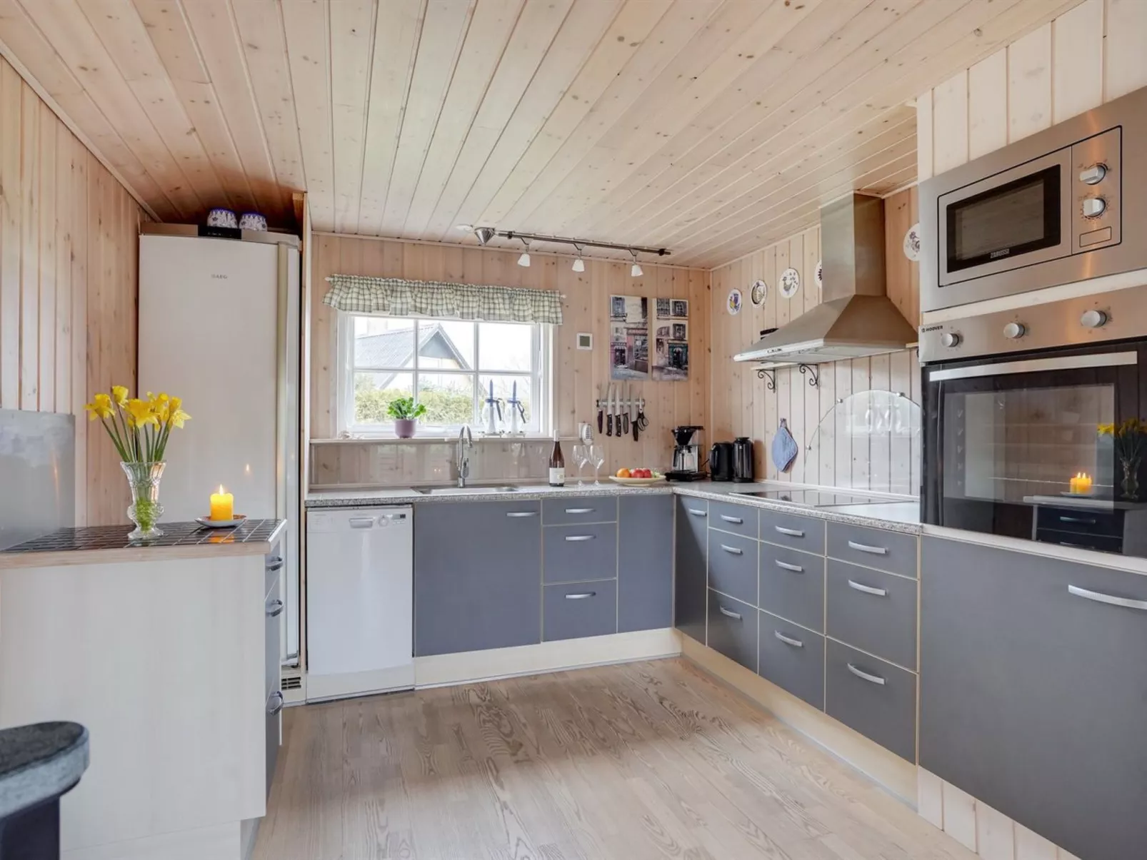 "Haidi" - 300m from the sea-Binnen