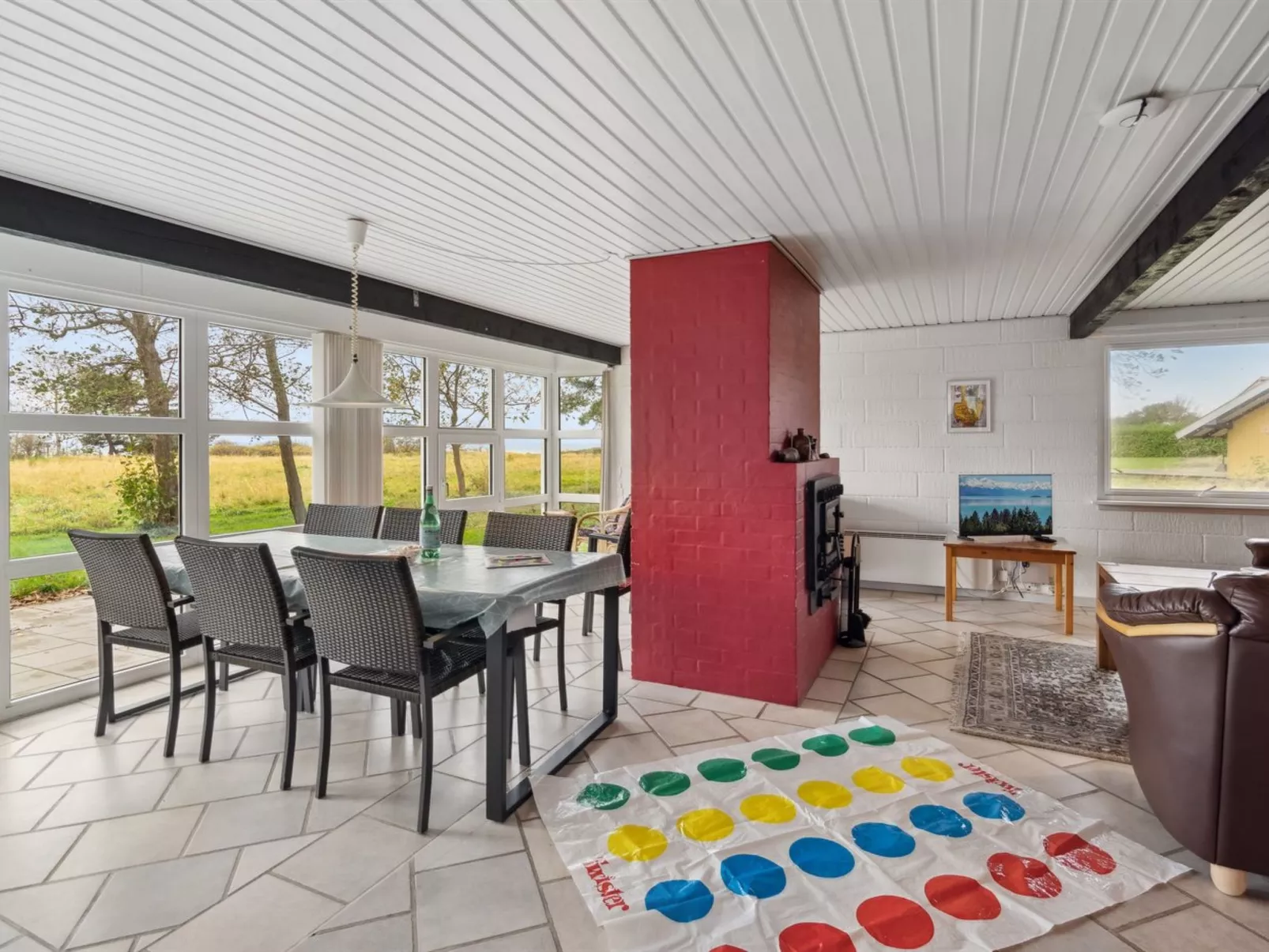 "Thara" - 100m from the sea-Binnen