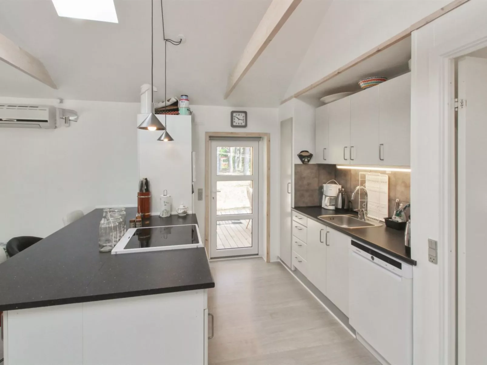 "Gudmand" - 600m from the sea-Binnen