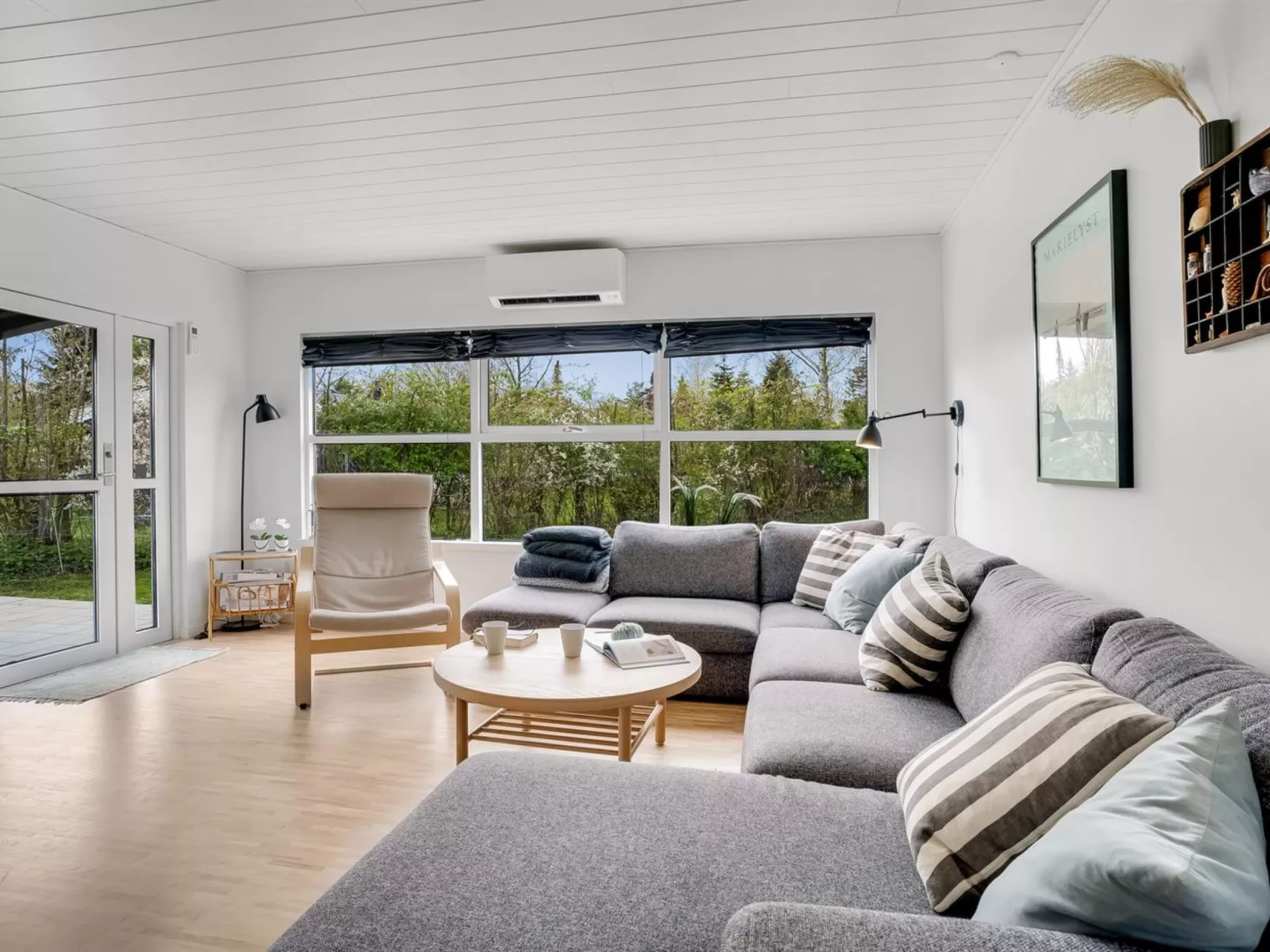 "Merilin" - 300m from the sea-Binnen