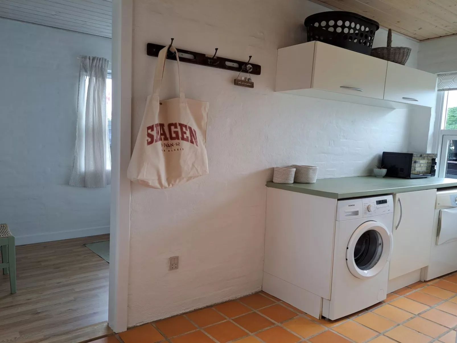 "Falk" - 900m from the sea-Binnen