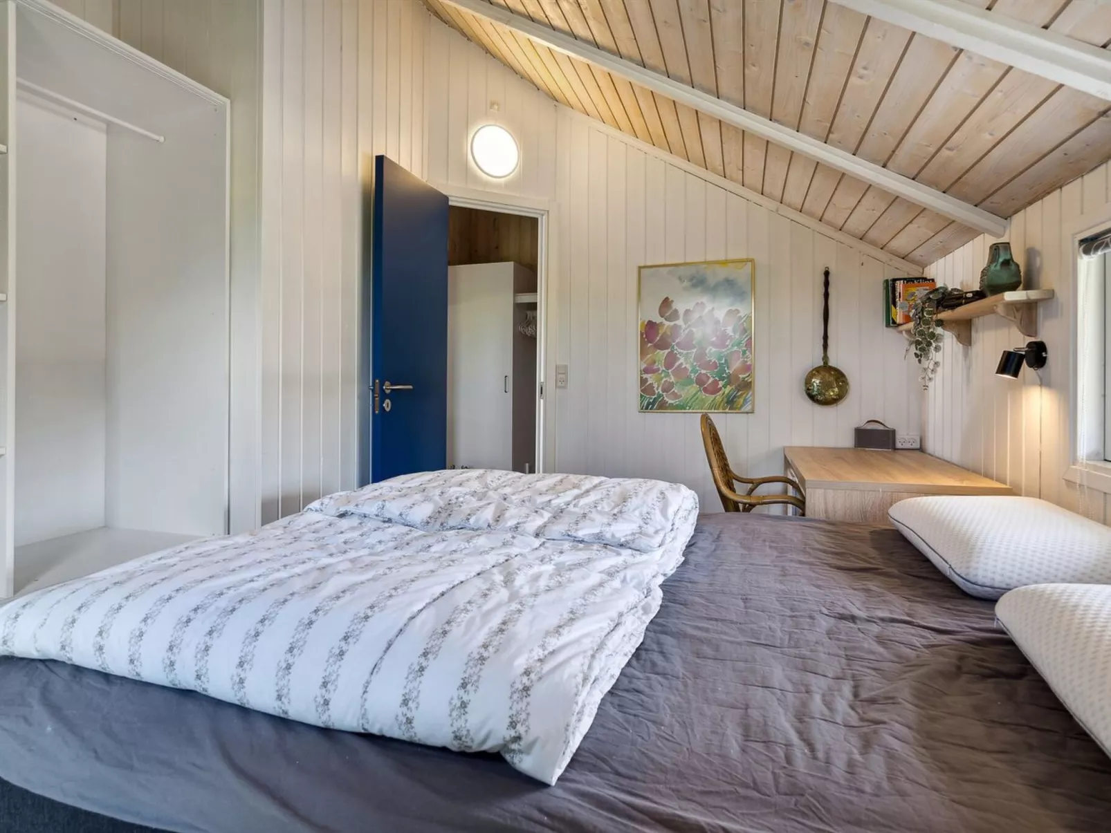 "Aarne" - 300m from the sea-Binnen