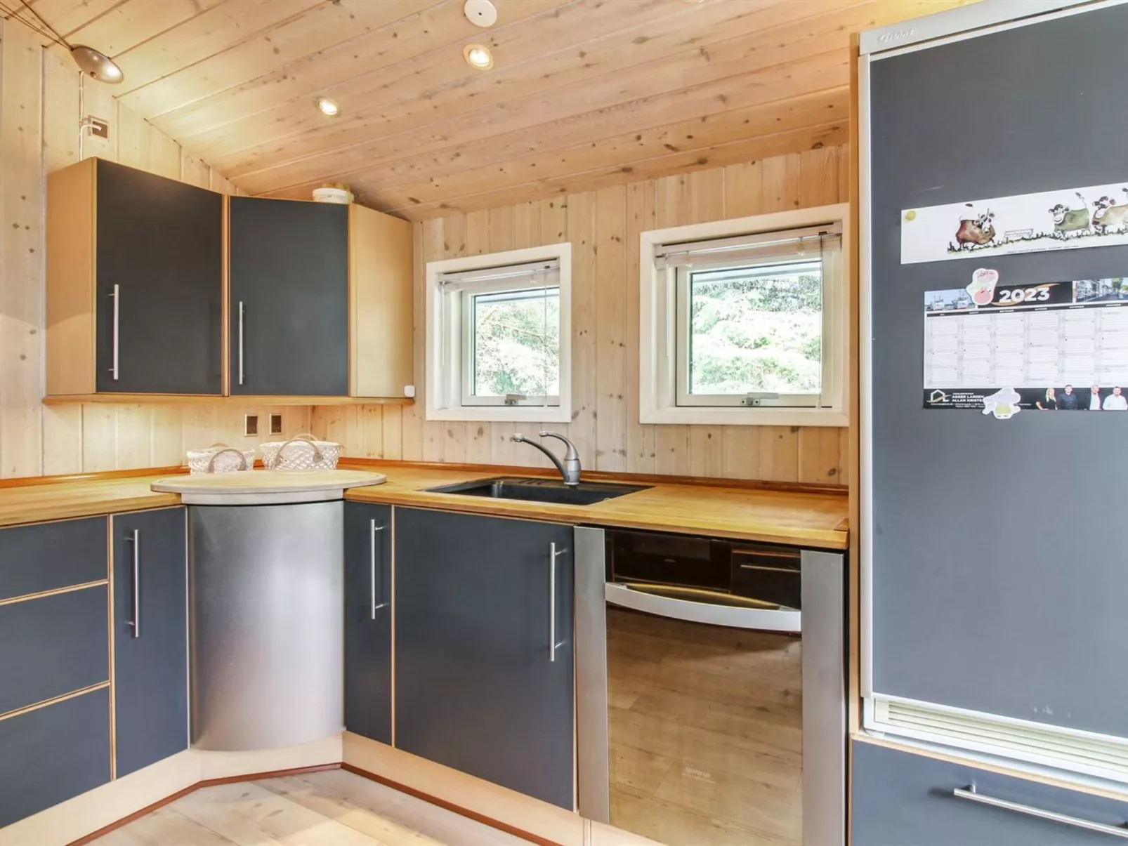 "Arlett" - 950m from the sea-Binnen