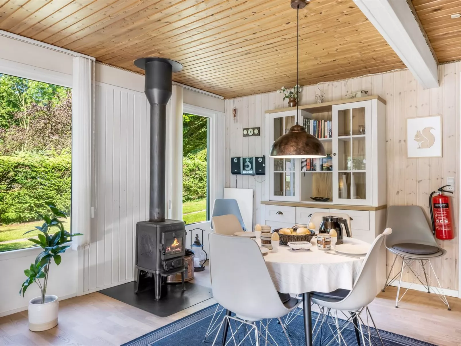 "Meo" - 30km from the sea-Binnen