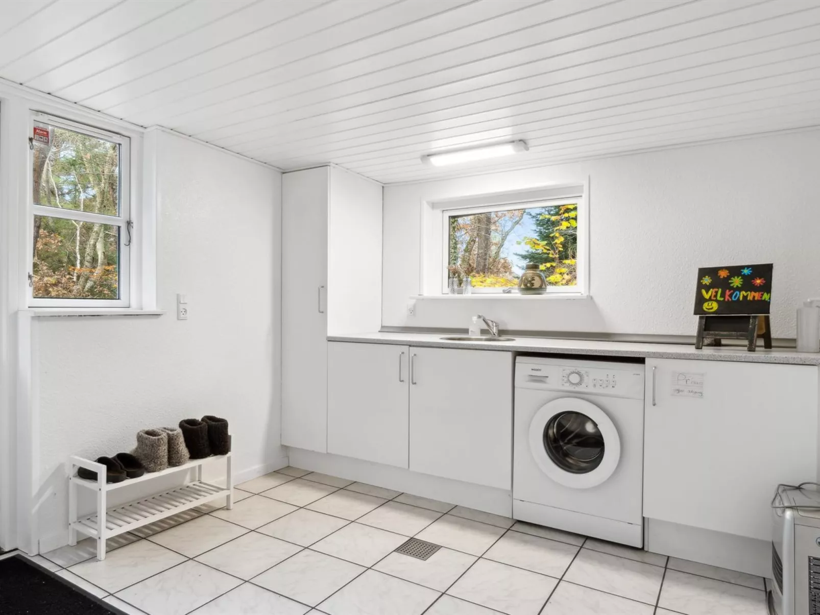 "Chris" -  from the sea-Binnen