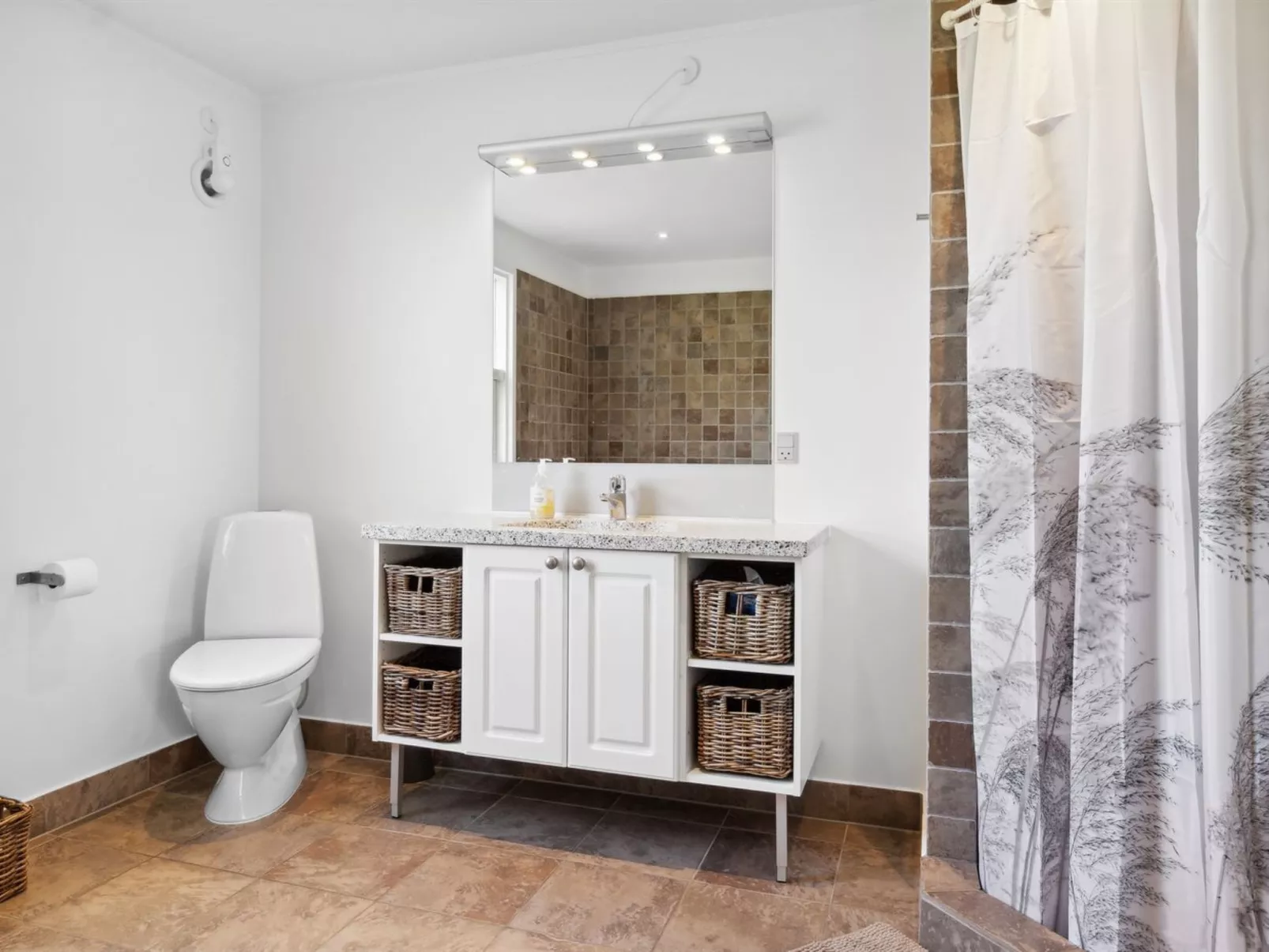 "Elmo" - 800m from the sea-Binnen