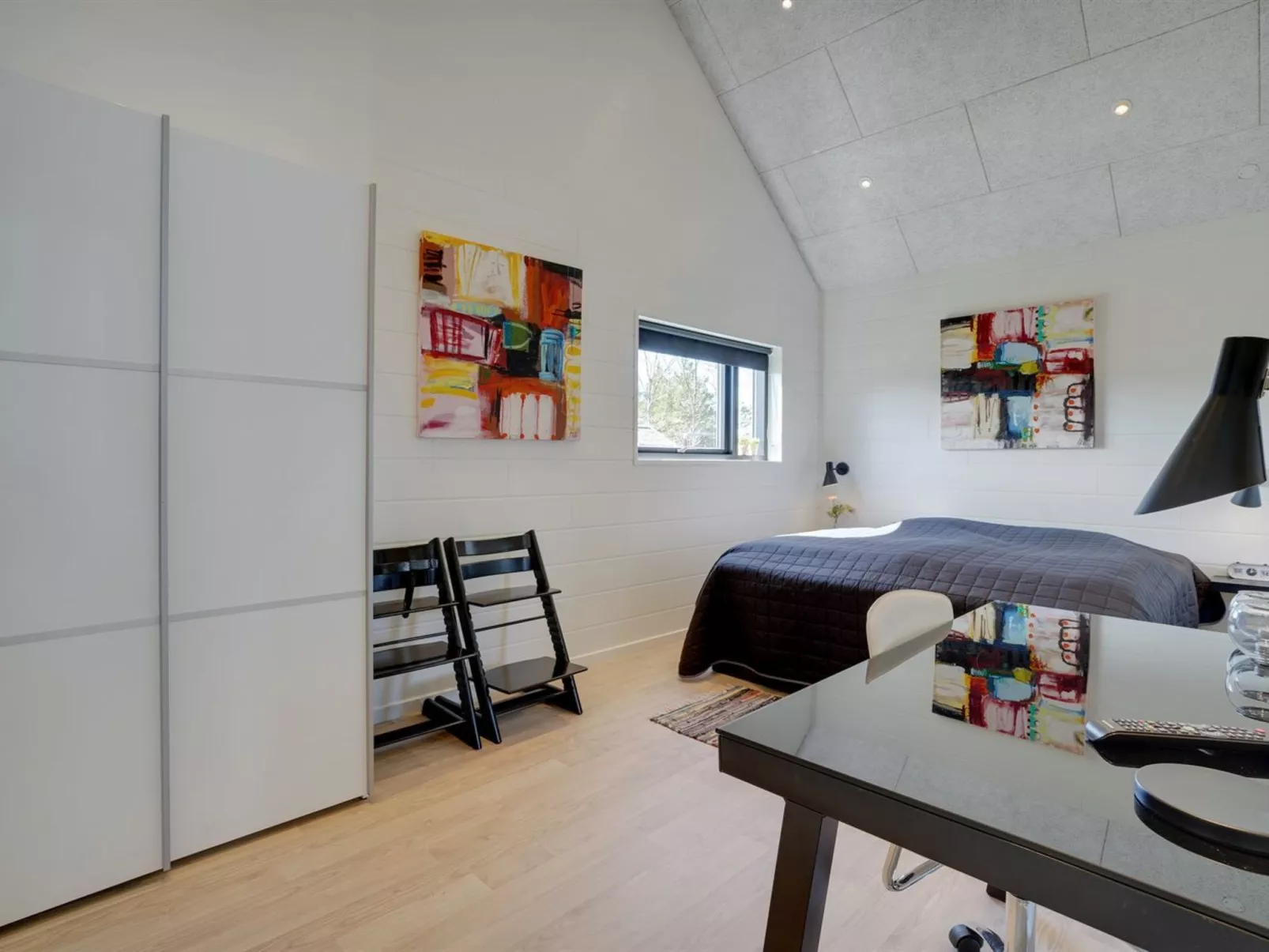 "Henrikke" - 500m to the fjord-Binnen