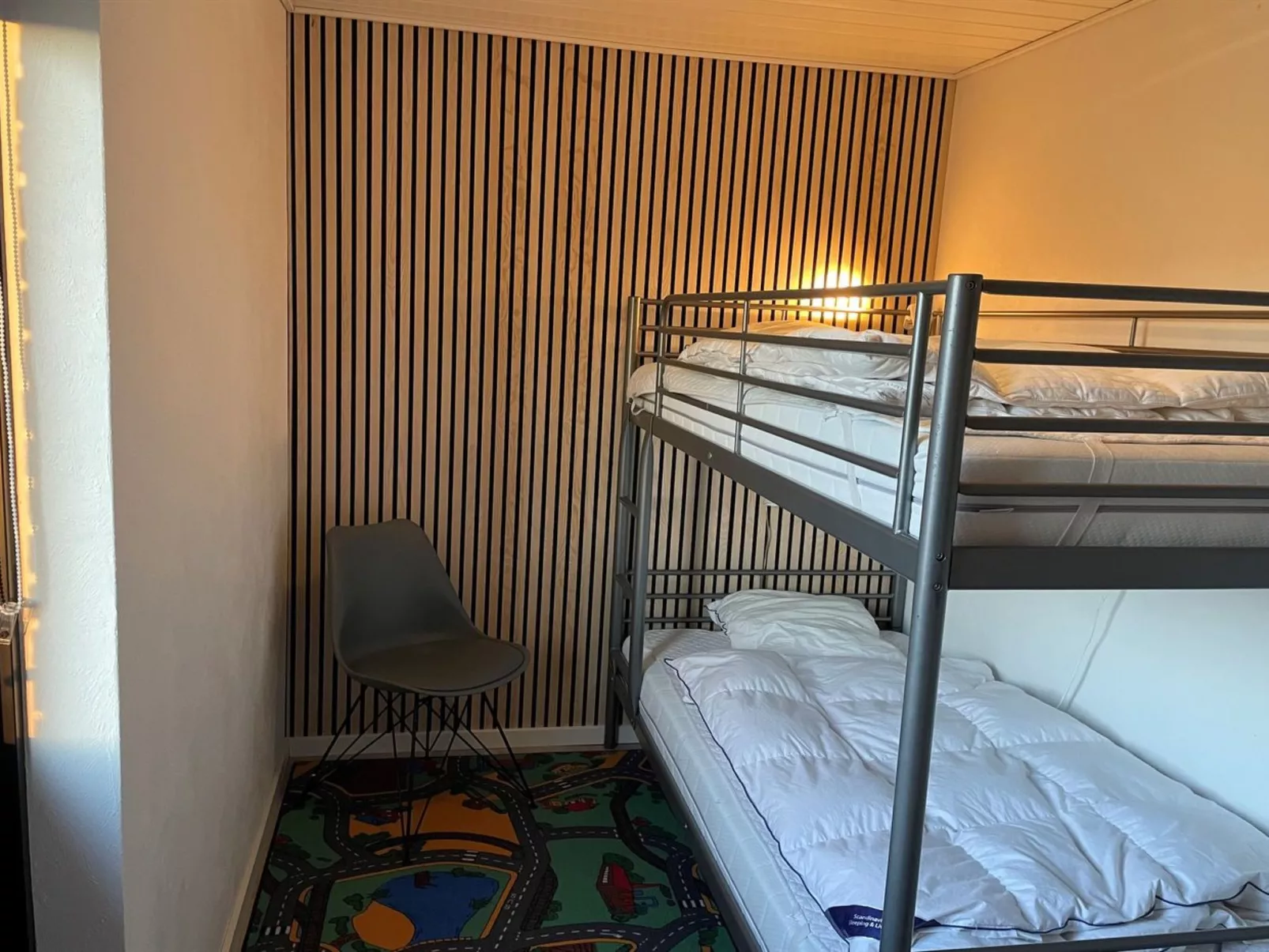 "Ingward" - 750m from the sea-Binnen