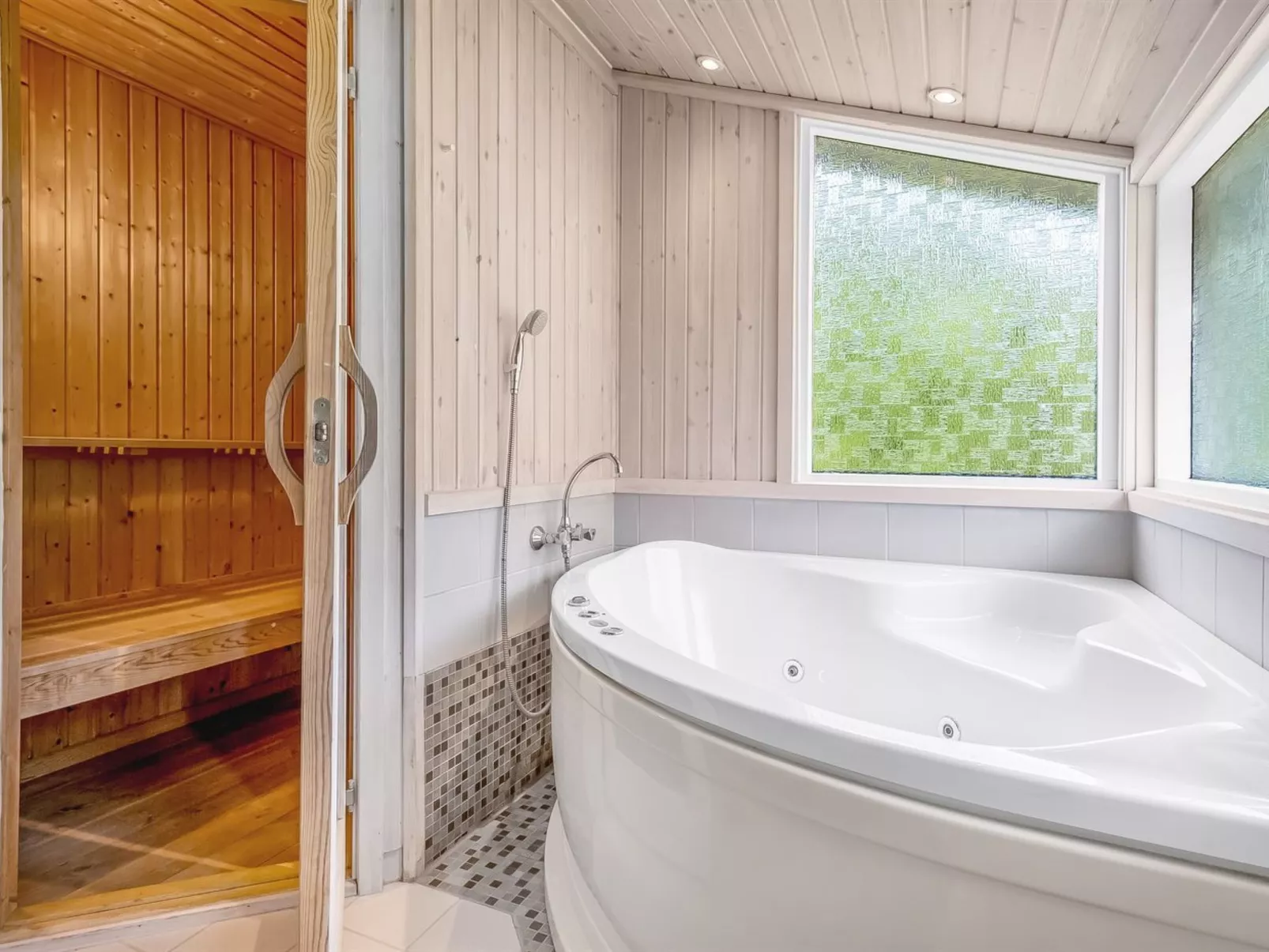 "Asko" - 350m from the sea-Binnen