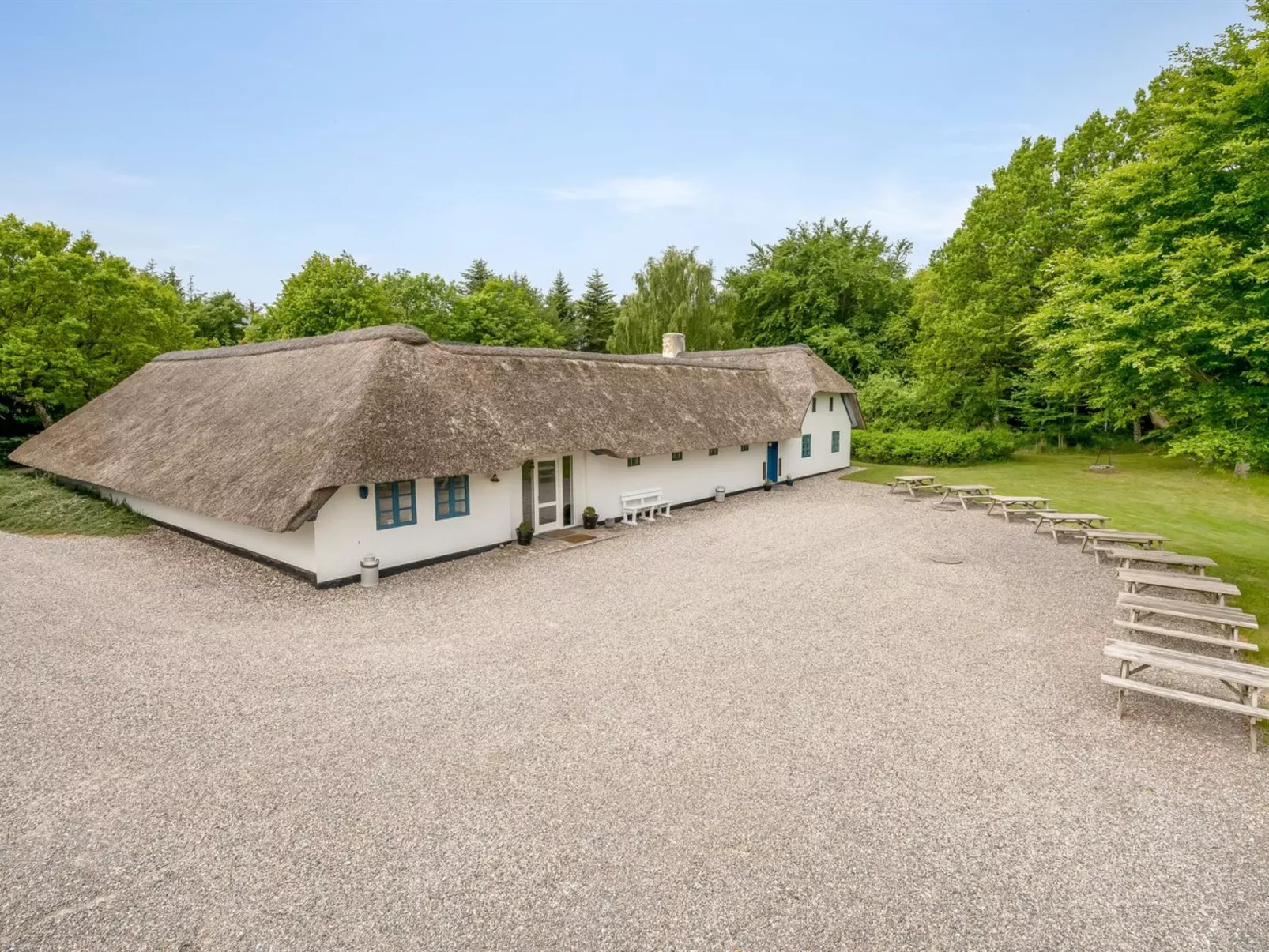 "Tatiane" - 10km from the sea-Buiten