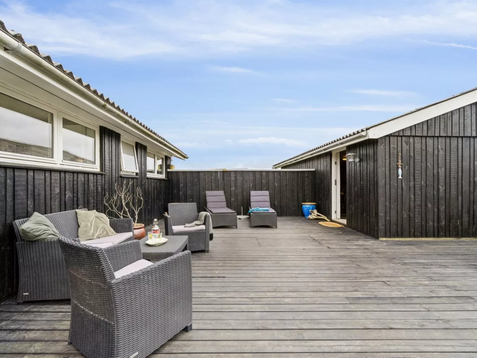 "Zina" - 600m from the sea-Buiten