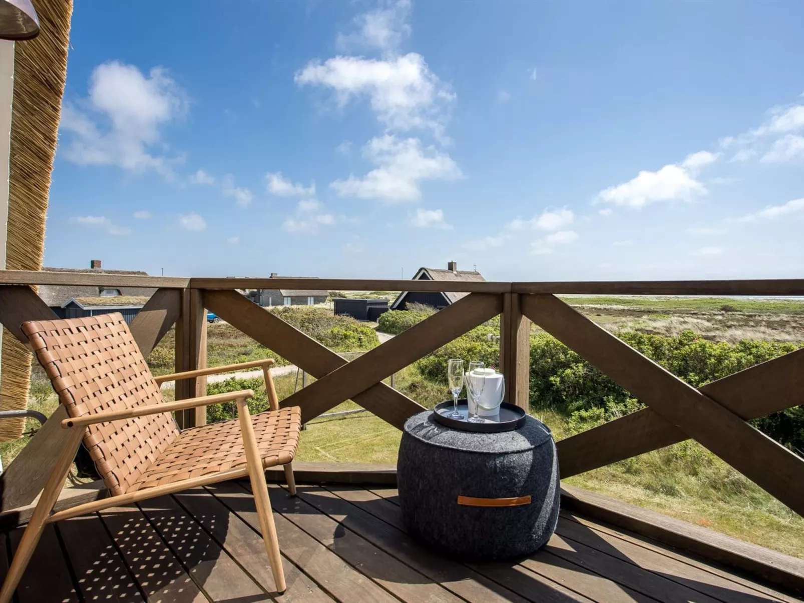 "Stillan" - 150m from the sea-Buiten