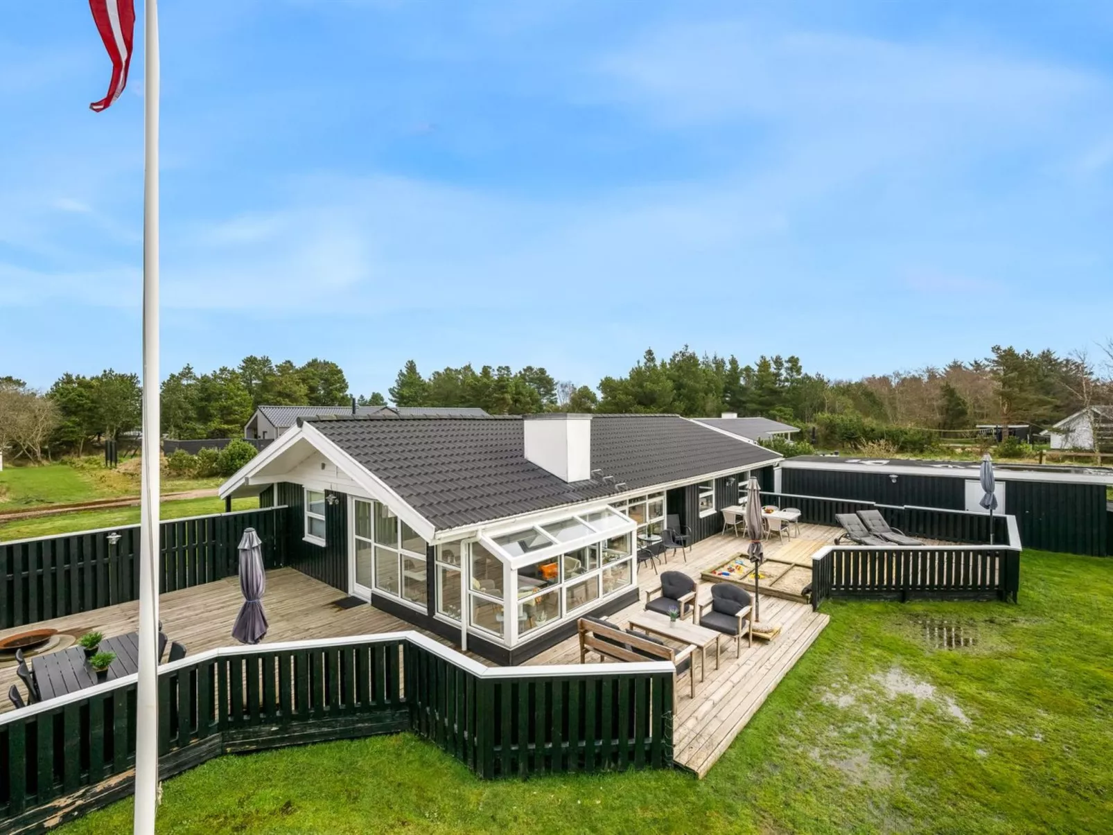 "Emilia" - 1.8km from the sea-Buiten