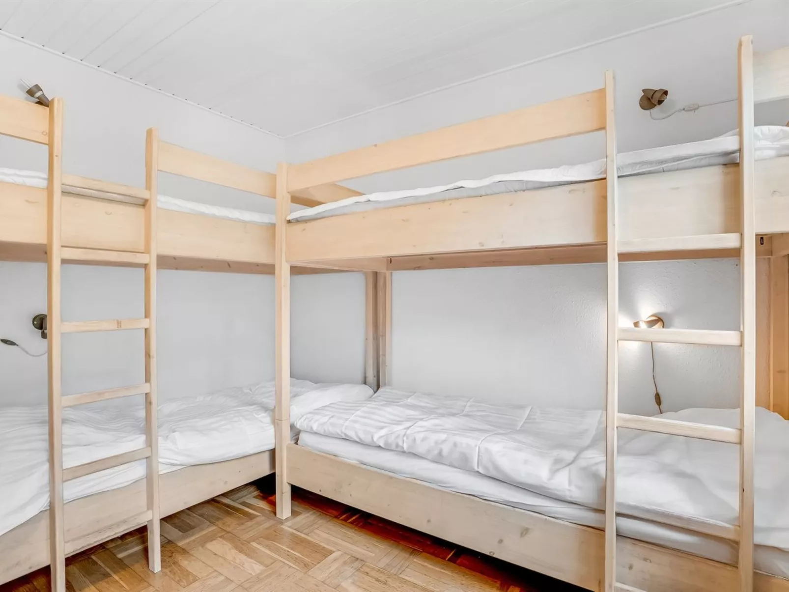 "Siggut" - 100m from the sea-Binnen