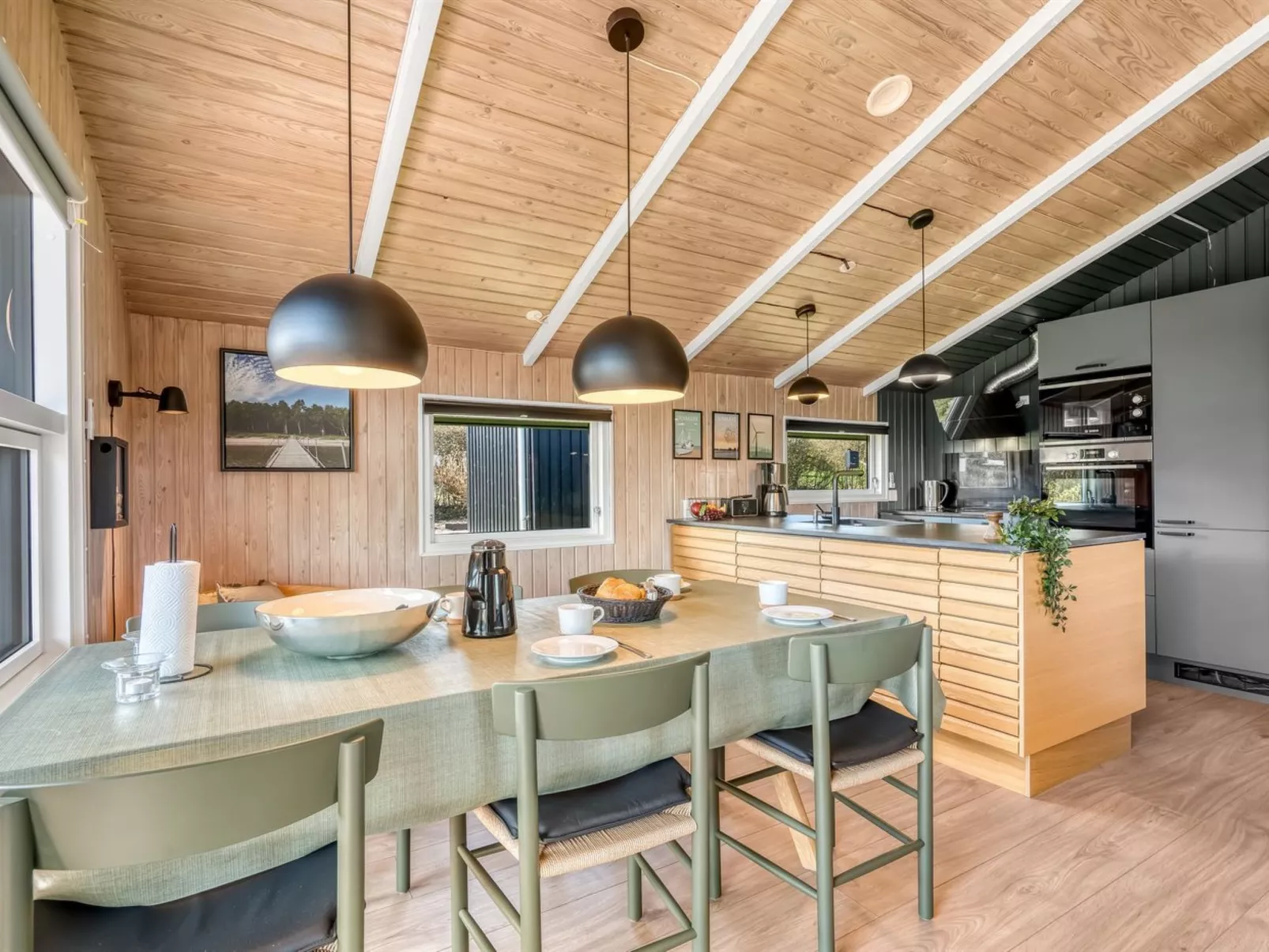 "Ofrath" - 350m to the fjord-Binnen