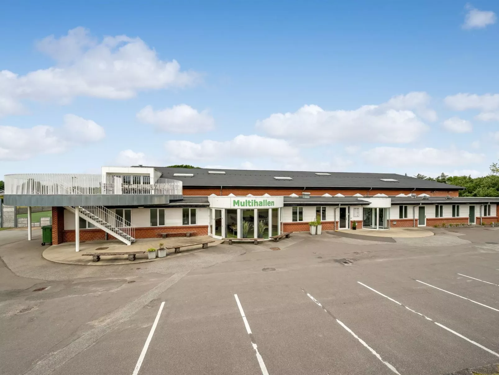 "Aurelie" -  from the sea-Buiten