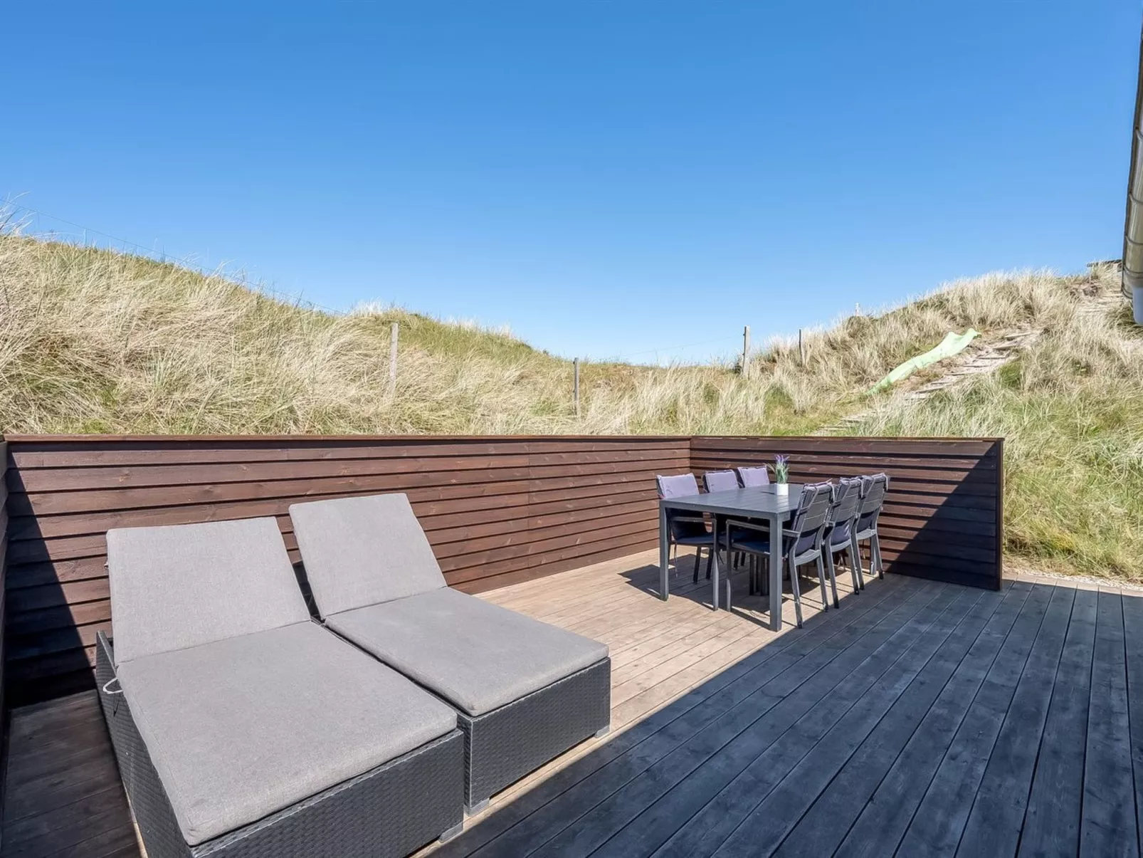 "Aurore" - 700m from the sea-Buiten