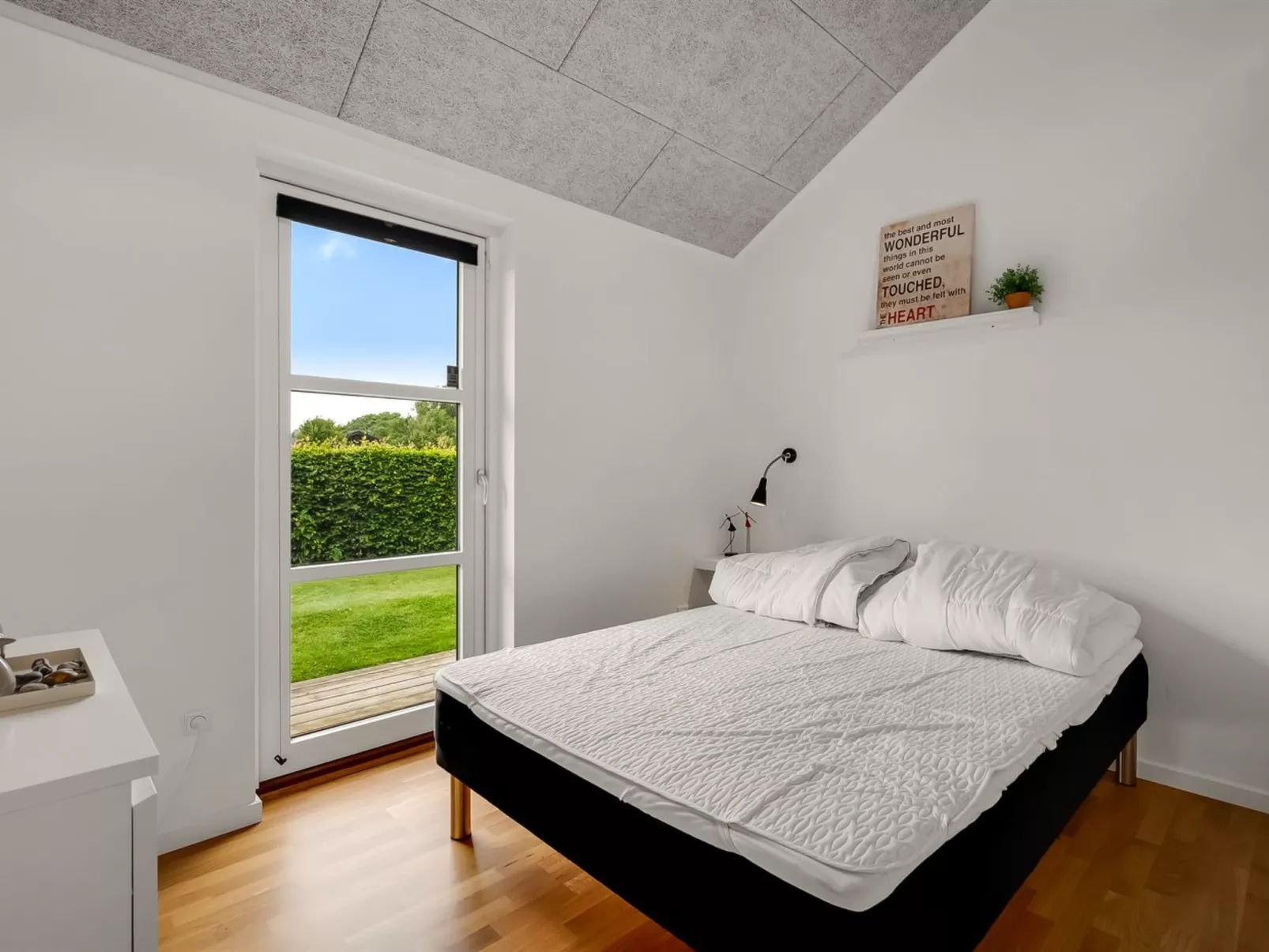 "Bernice" - 900m from the sea-Binnen