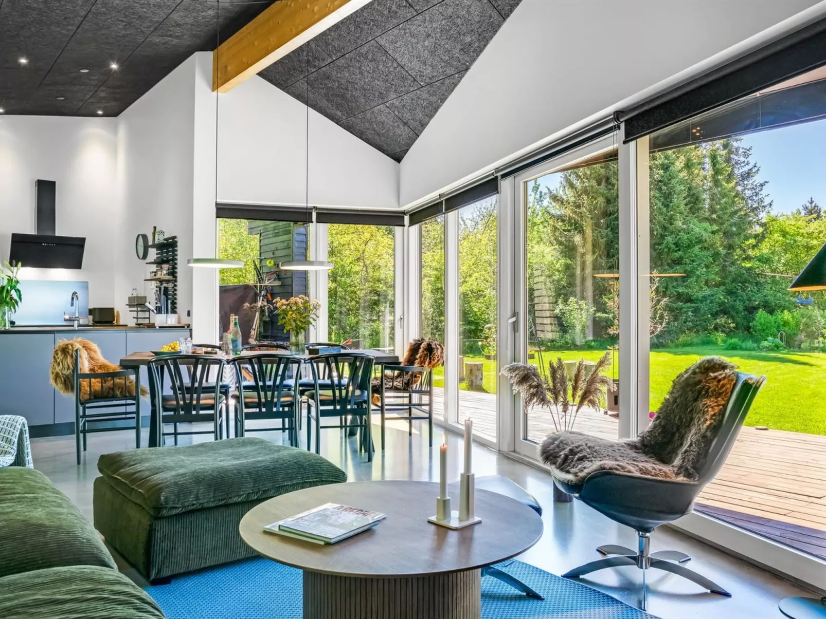 "Melina" - 900m to the fjord-Binnen